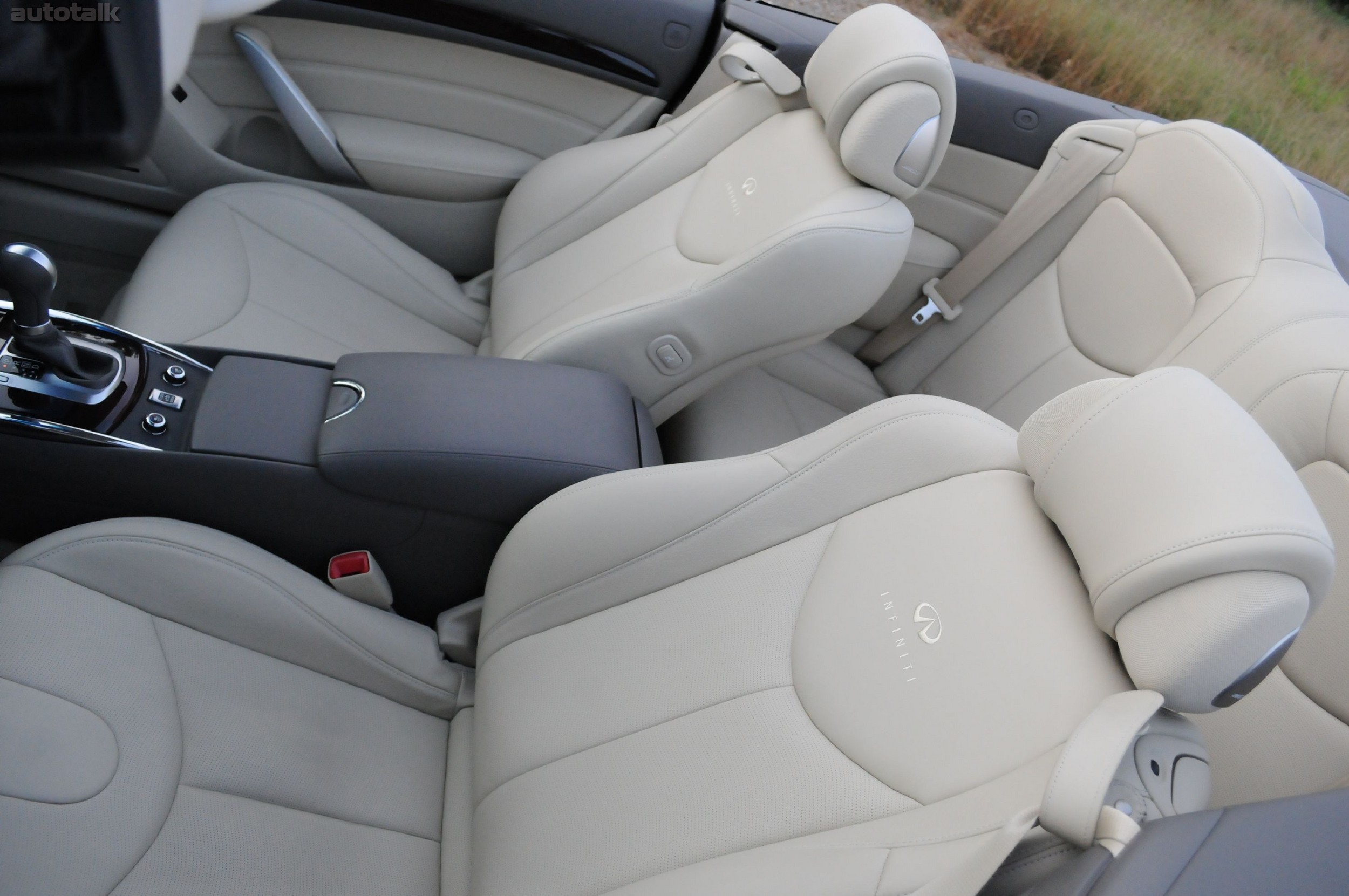 2011 Infiniti G37 Convertible Review