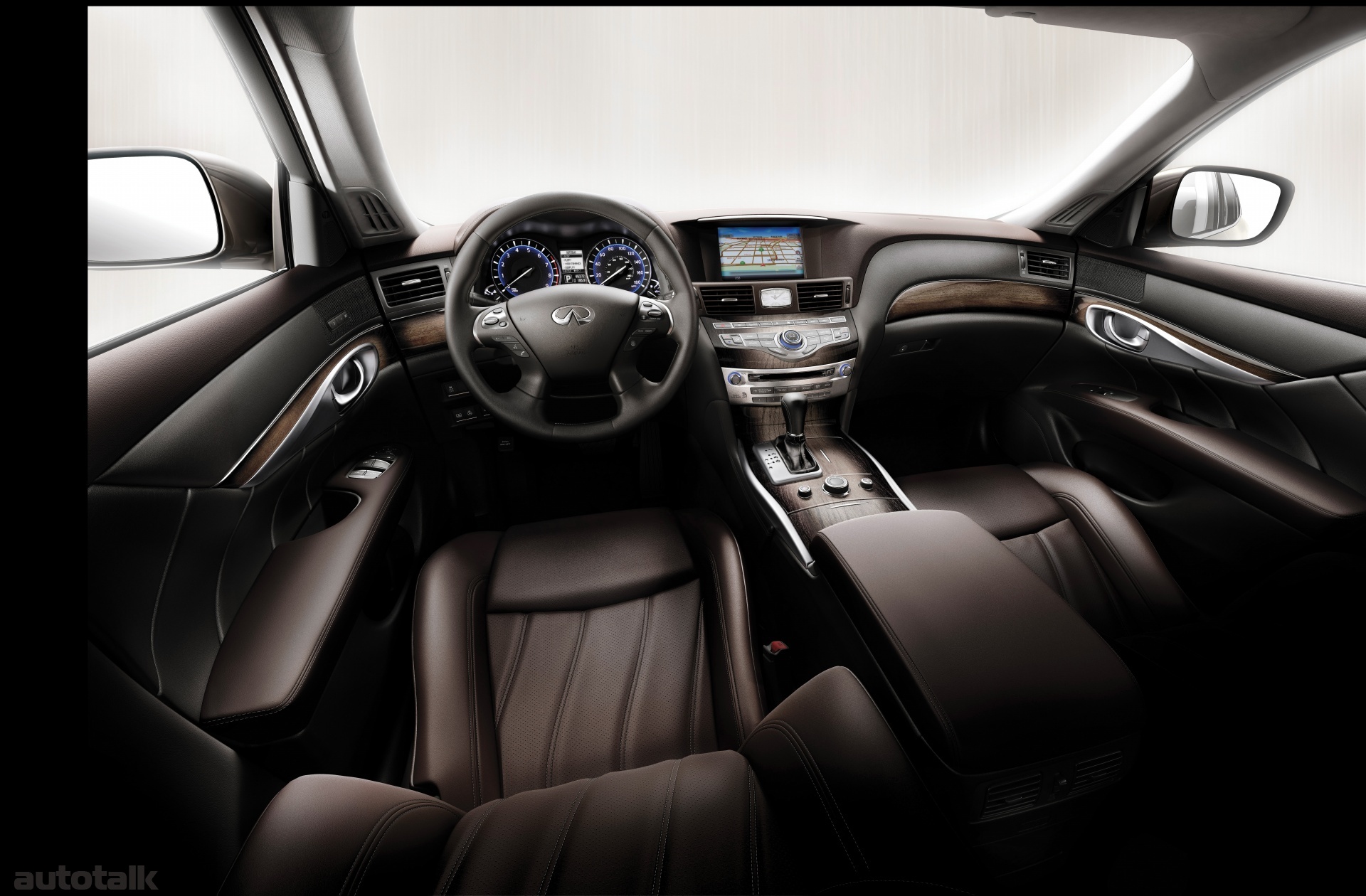 2011 Infiniti M