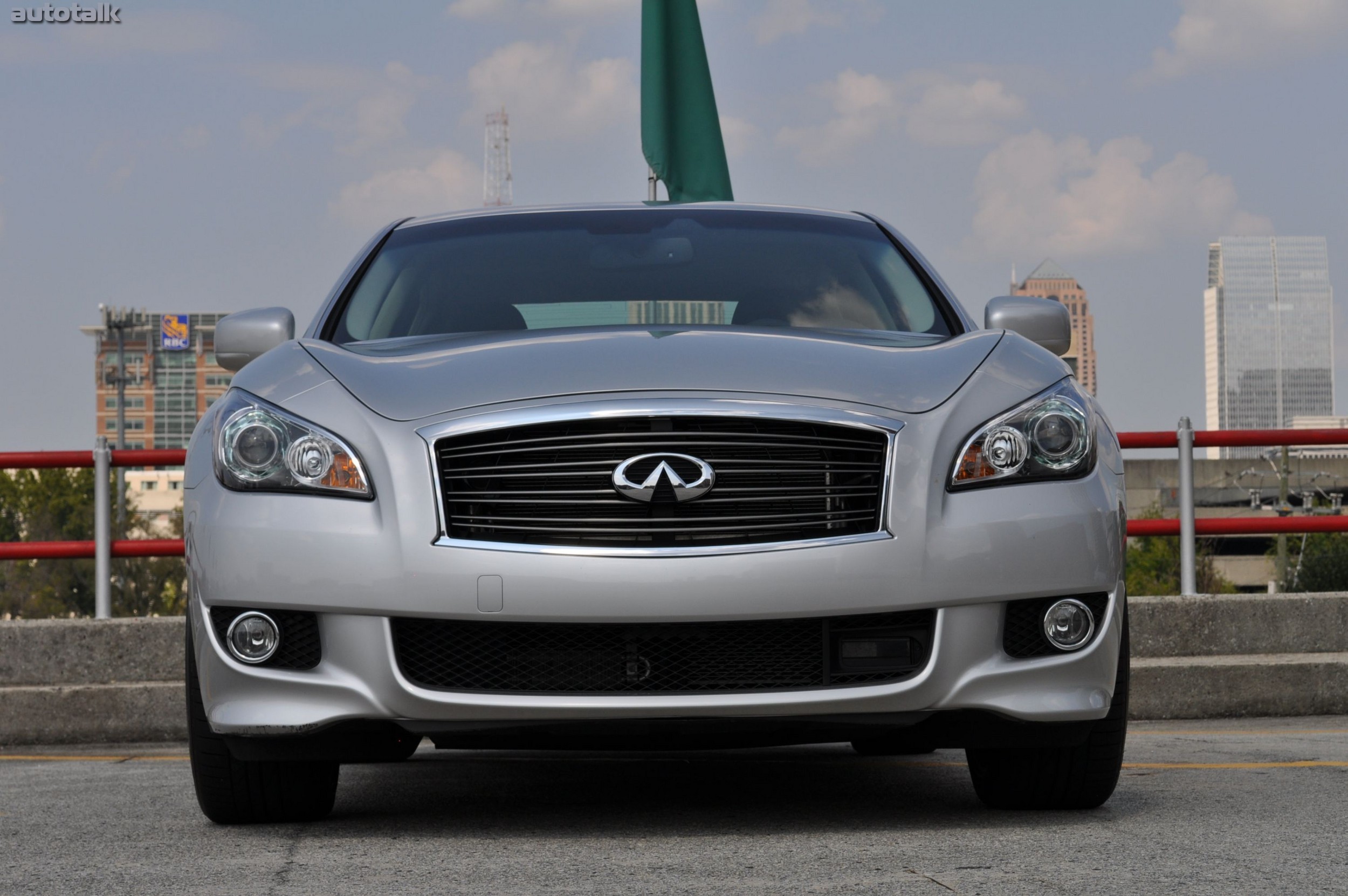 2011 Infiniti M37 Review
