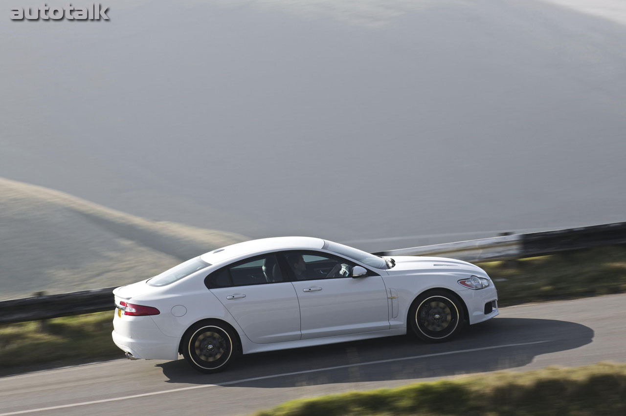 2011 Jaguar XF Black Pack