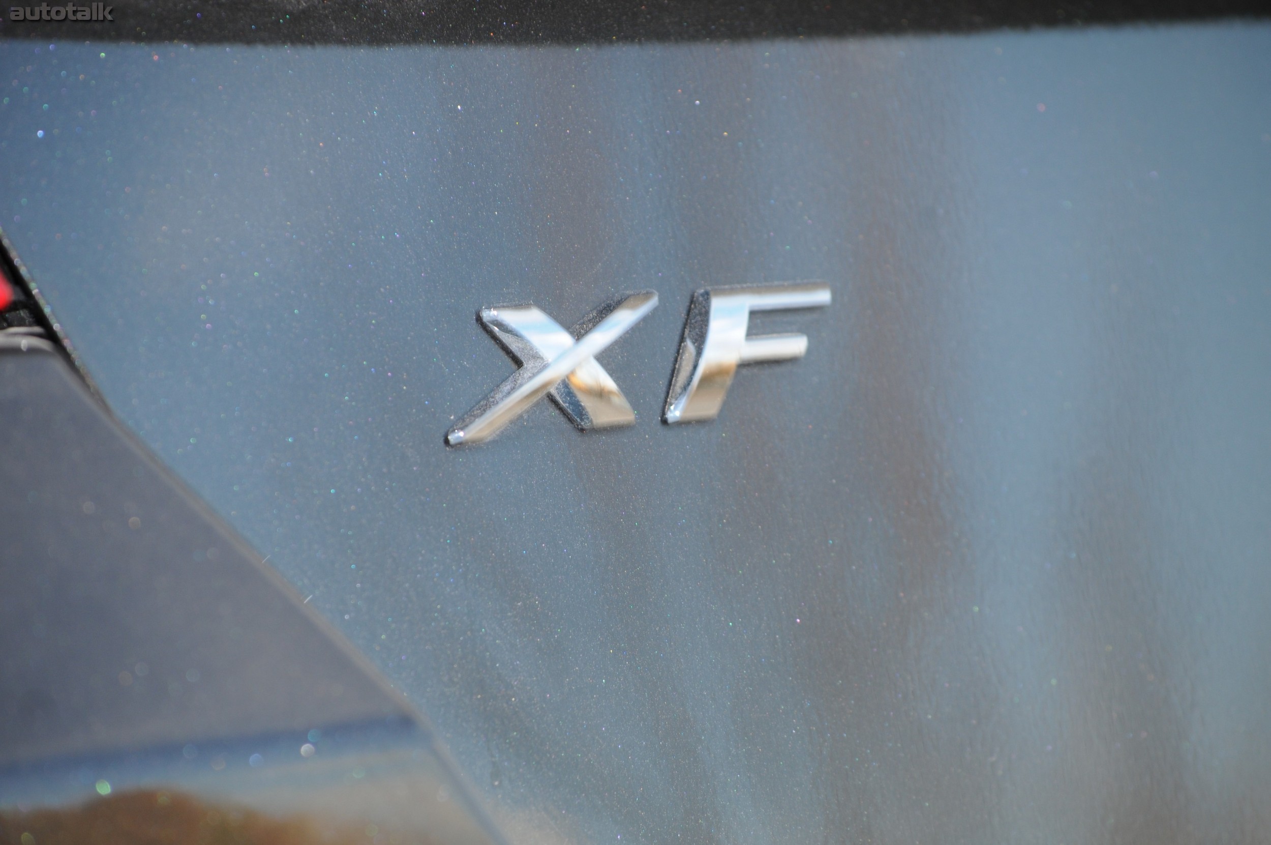 2011 Jaguar XF Review