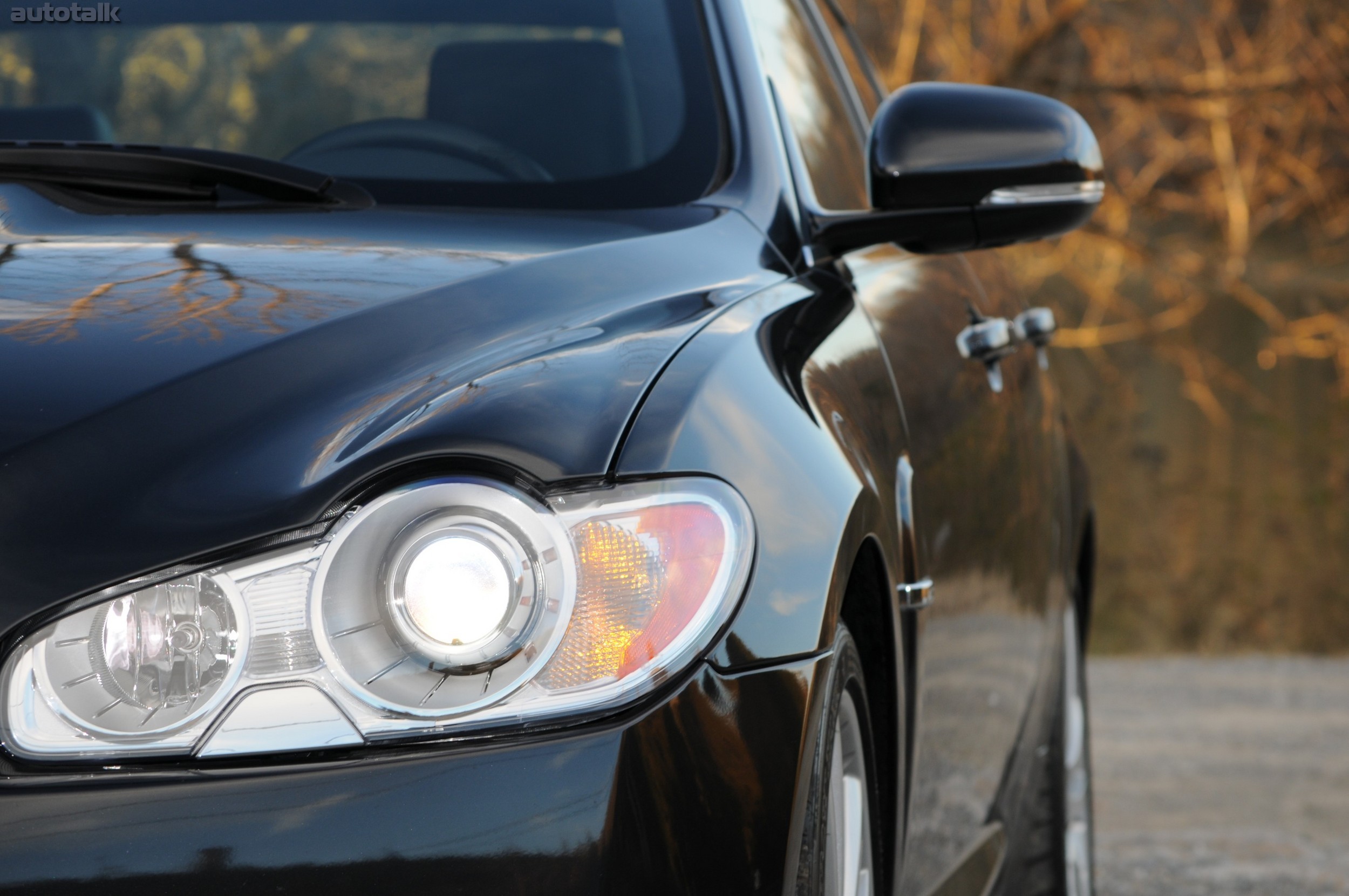 2011 Jaguar XF Review