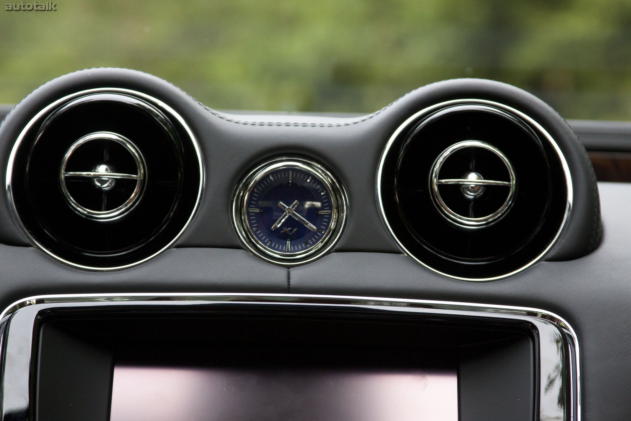 2011 Jaguar XJL Review