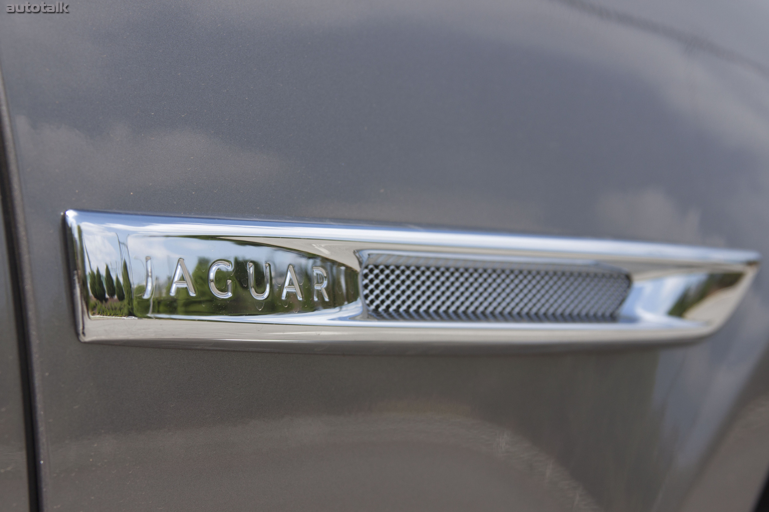 2011 Jaguar XJL Review