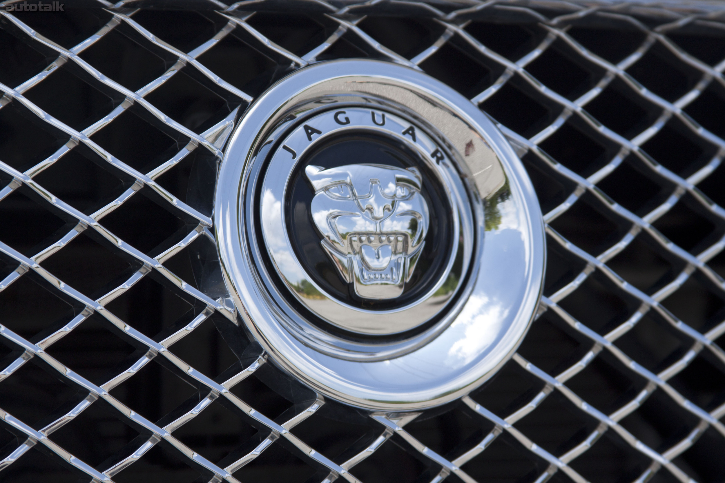 2011 Jaguar XJL Review