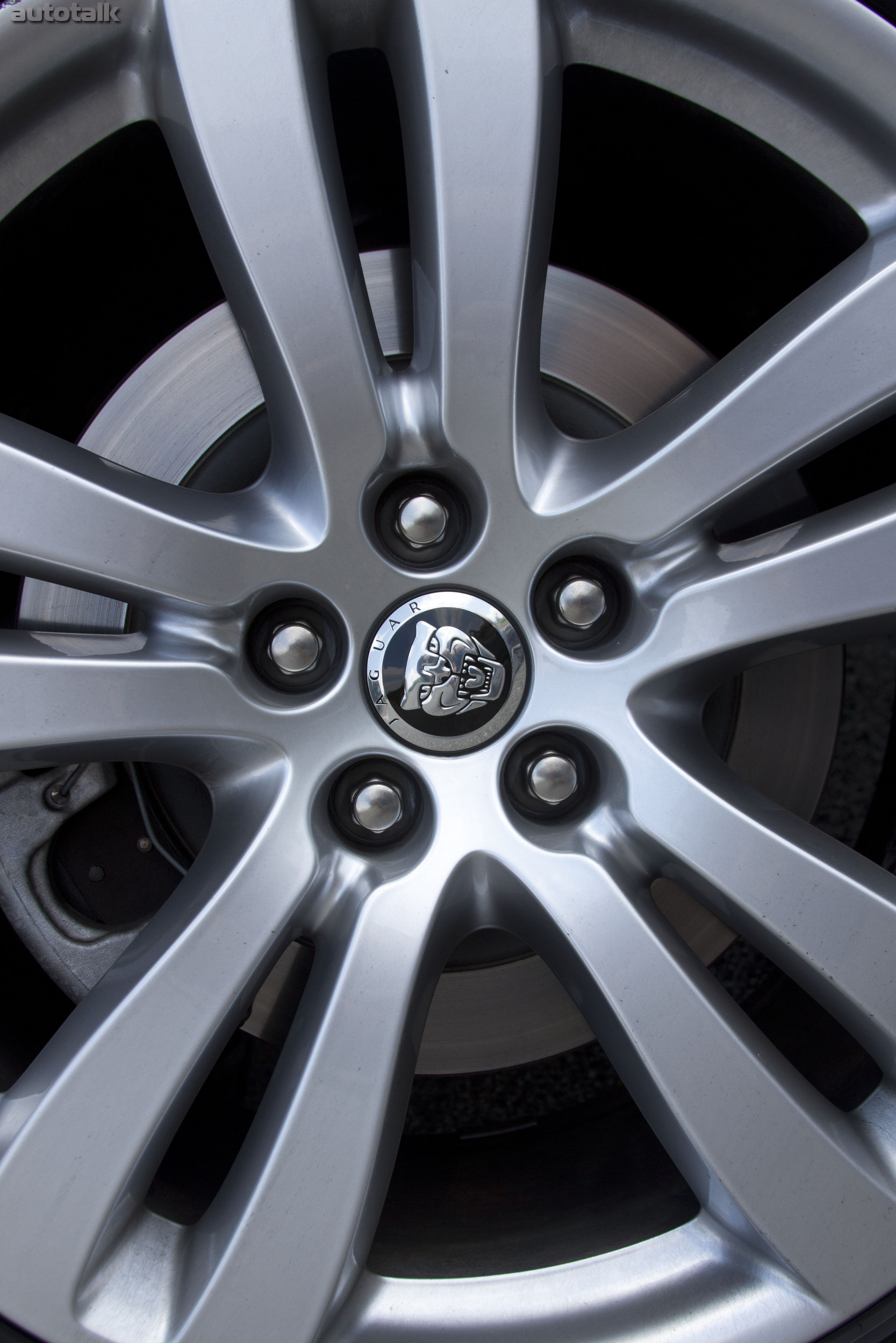 2011 Jaguar XJL Review