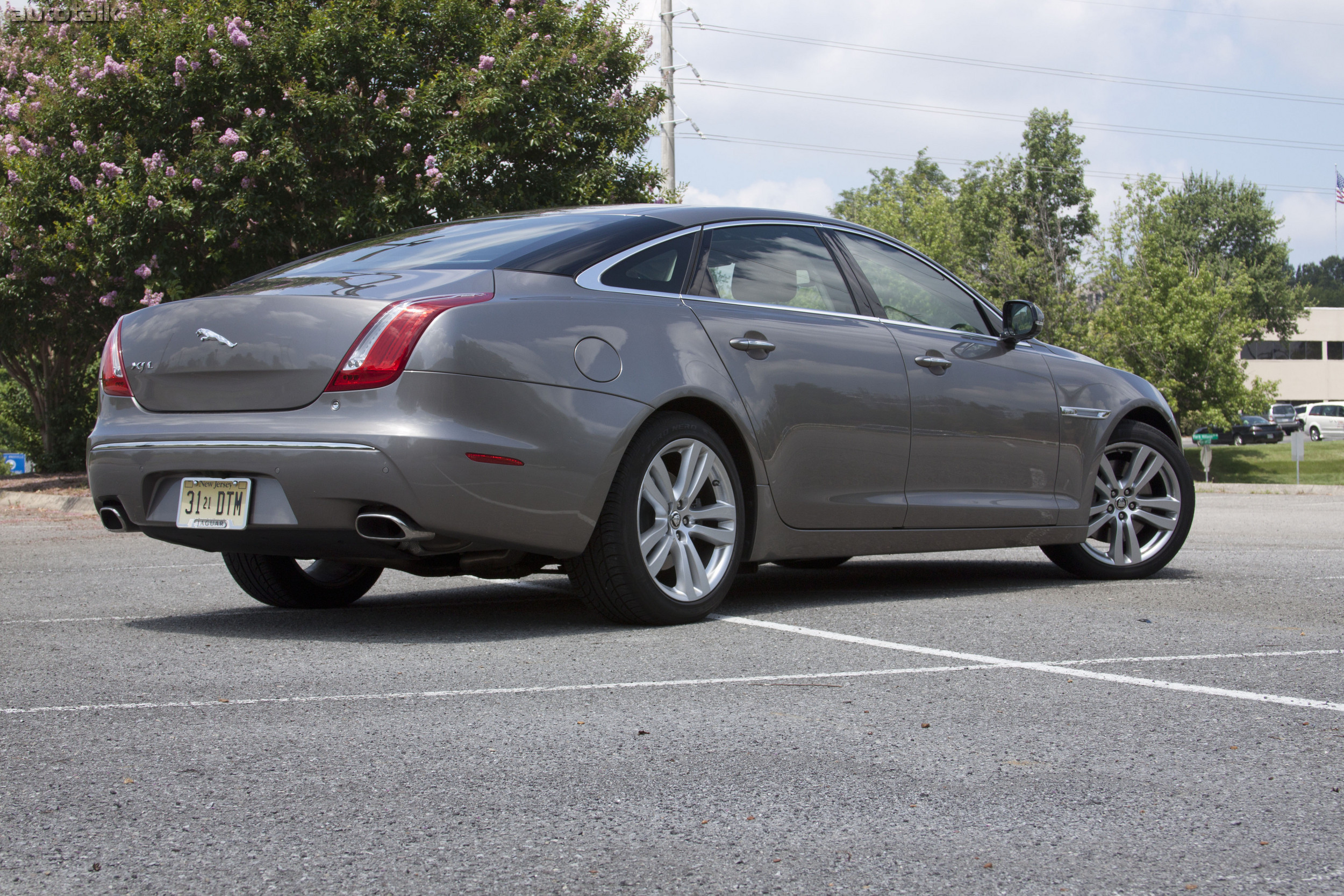 2011 Jaguar XJL Review