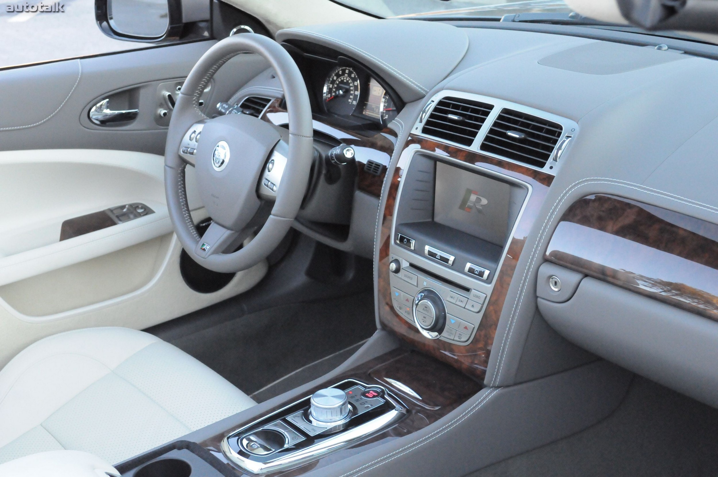 2011 Jaguar XKR Convertible Review