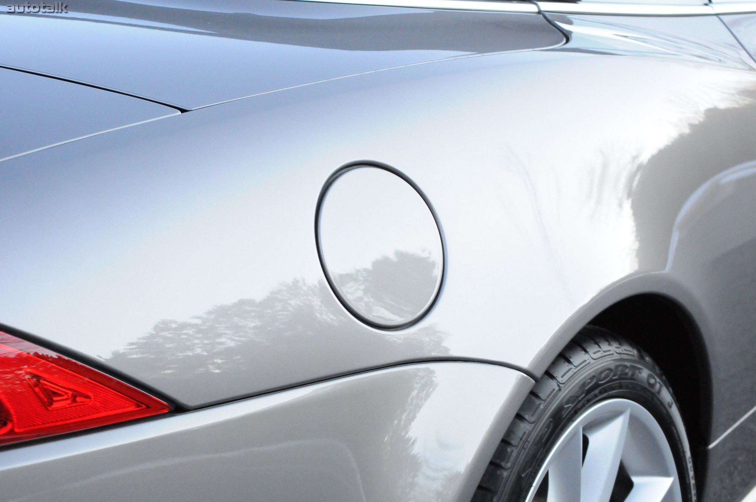 2011 Jaguar XKR Convertible Review