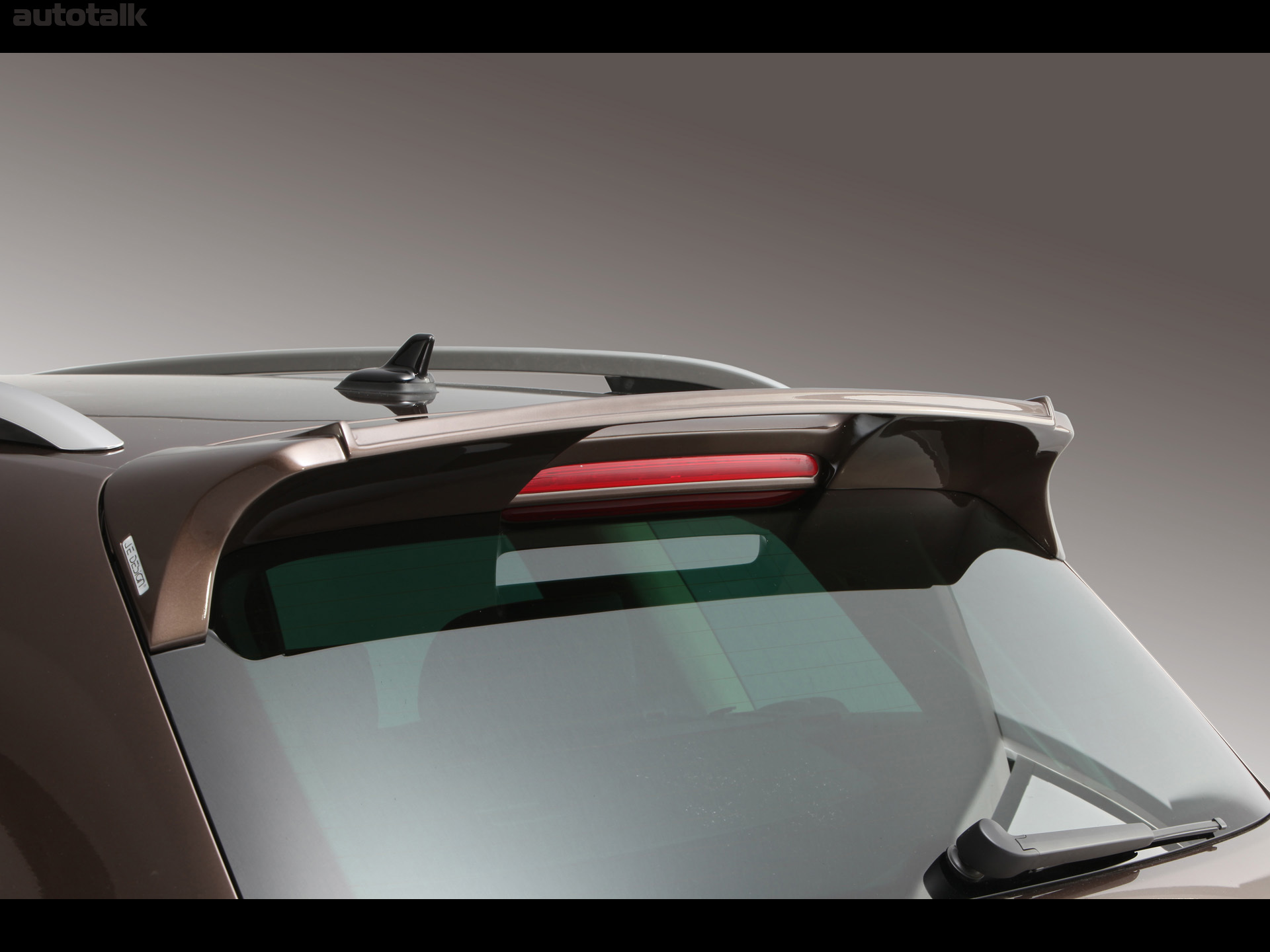 2011 JE Design Volkswagen Touareg