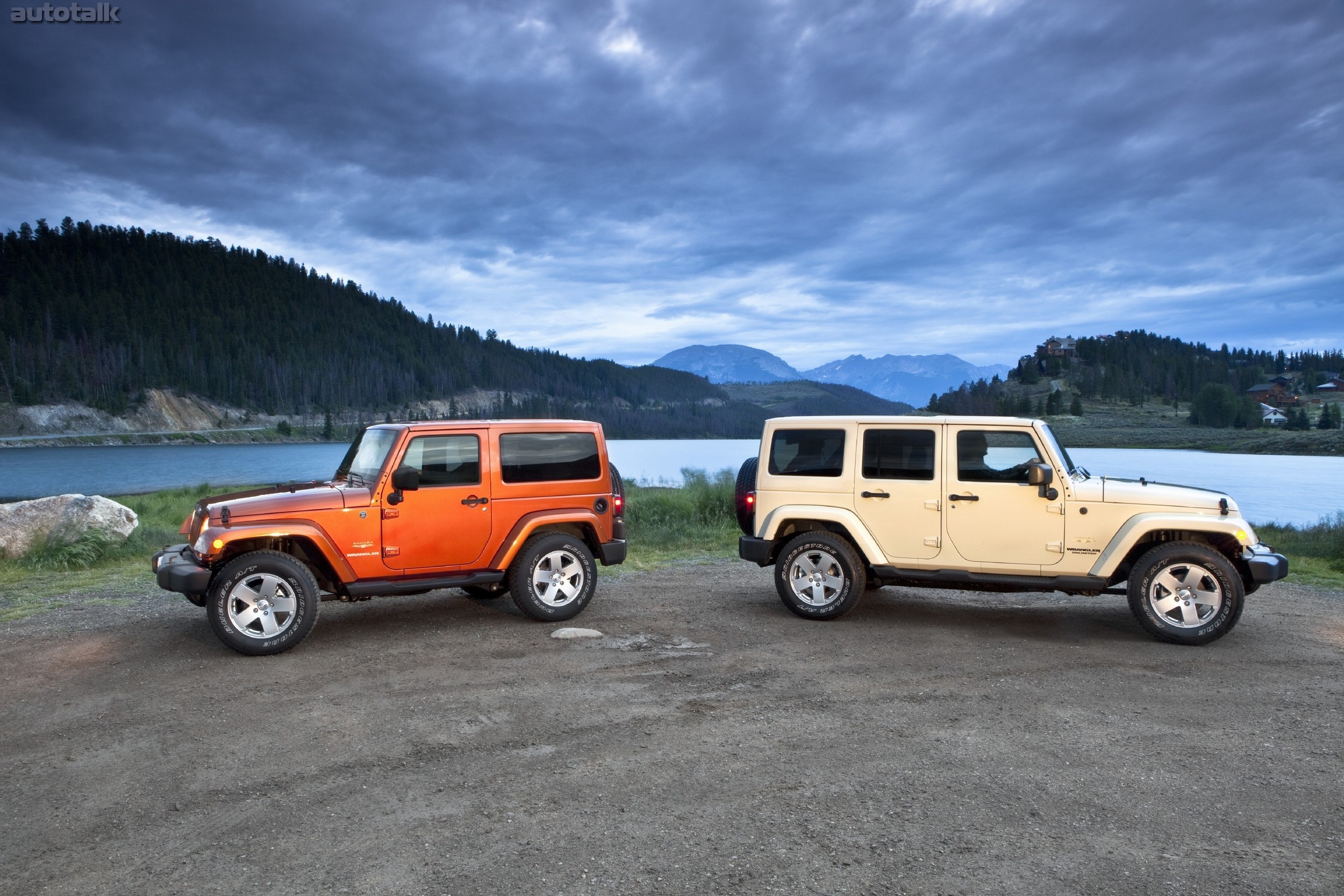 2011 Jeep Wrangler Sahara and Wrangler Unlimited Sahara