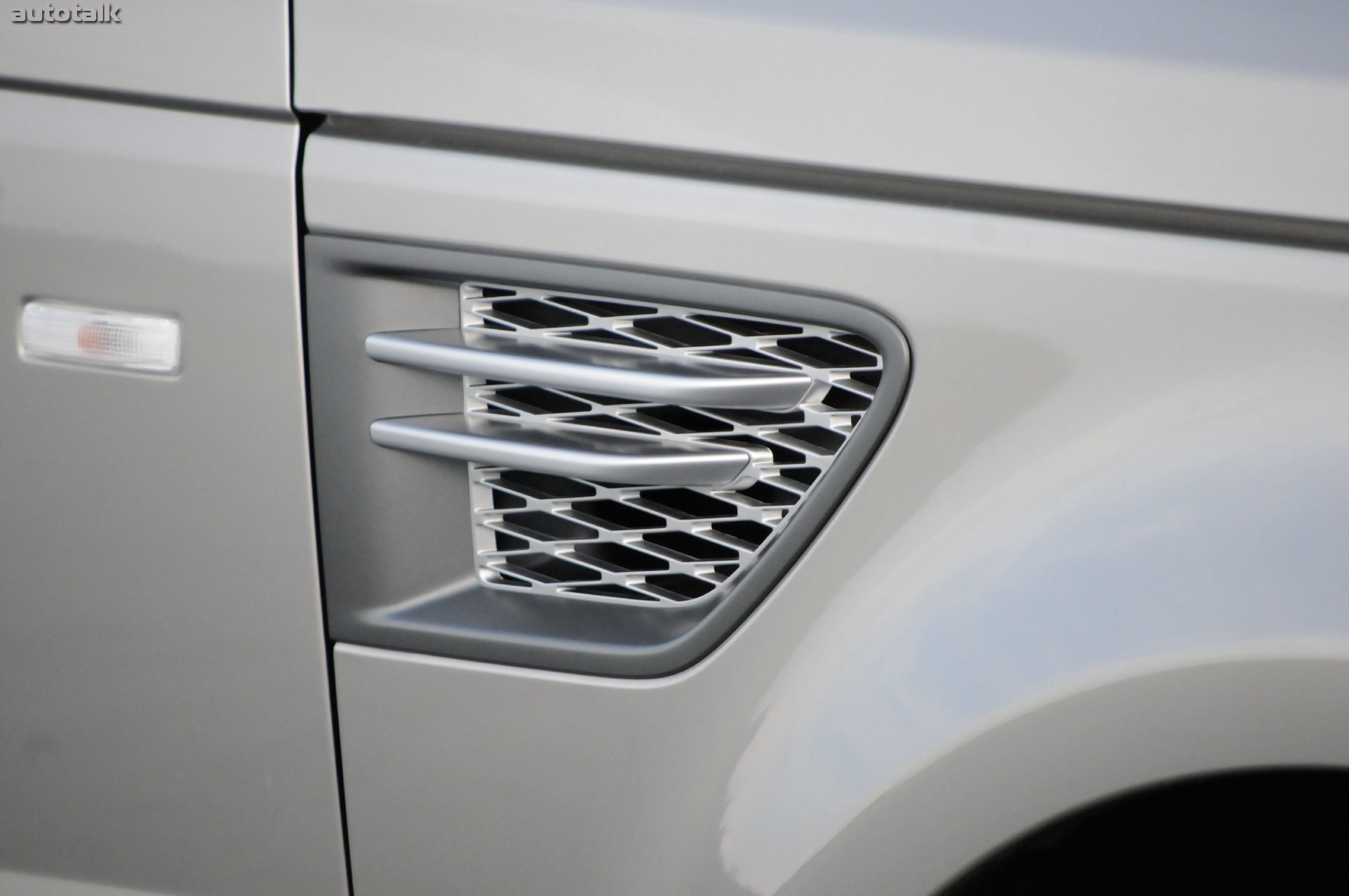 2011 Land Rover Range Rover Sport Review