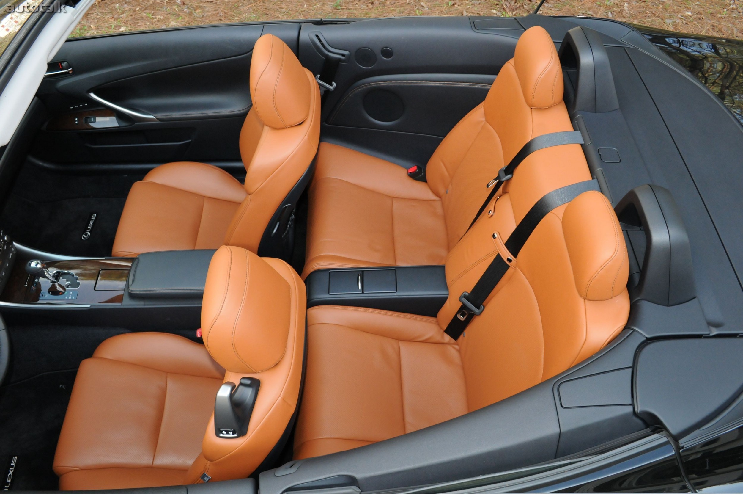 2011 Lexus IS250C Review