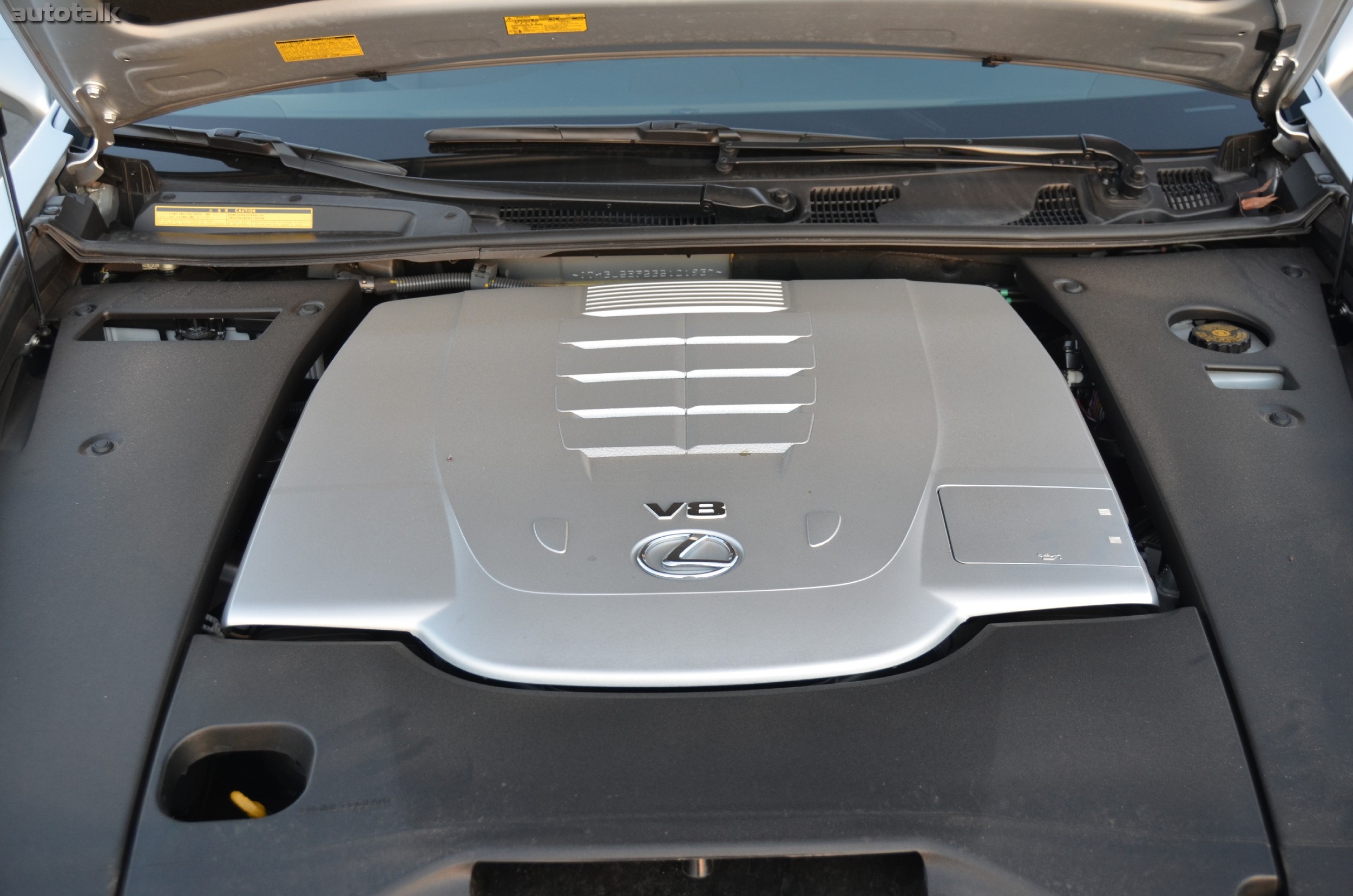 2011 Lexus LS 460 Review