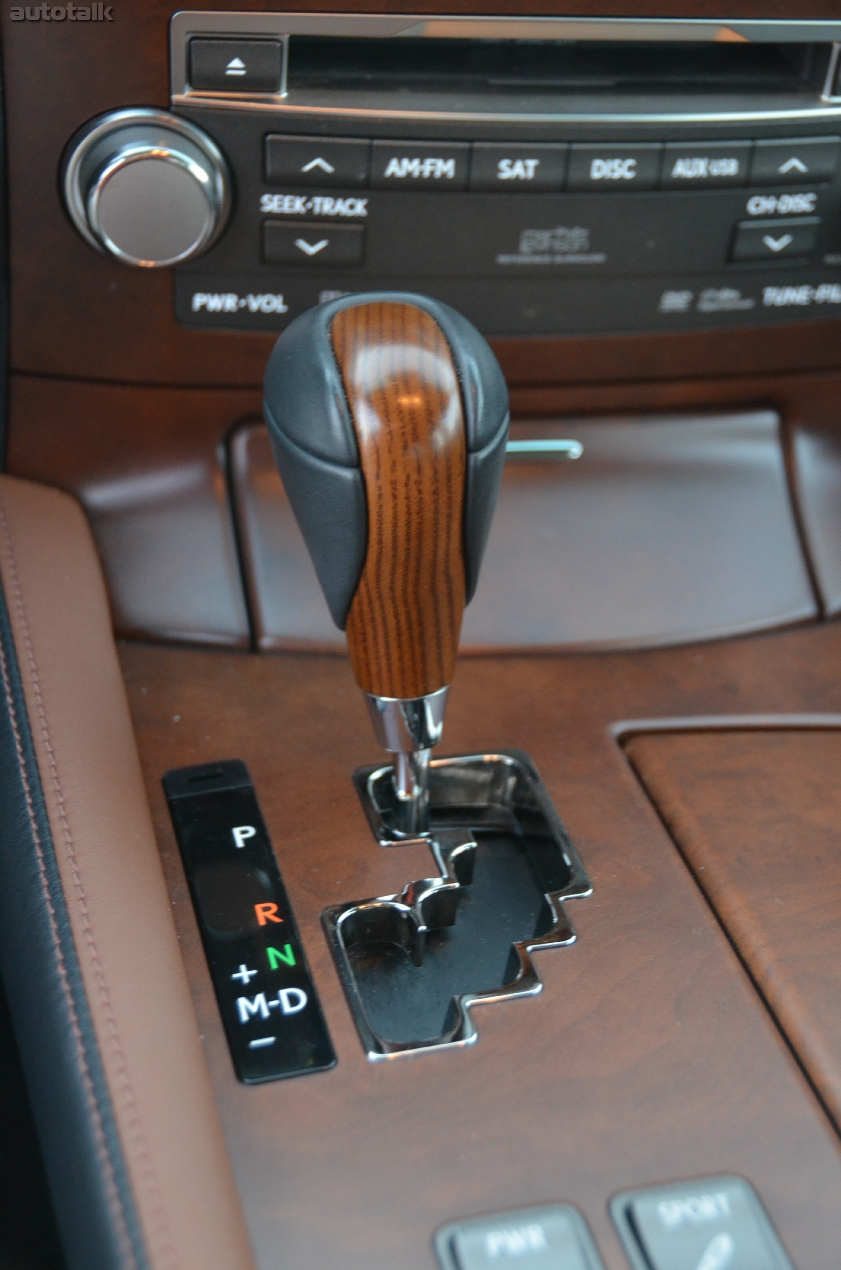 2011 Lexus LS 460 Review