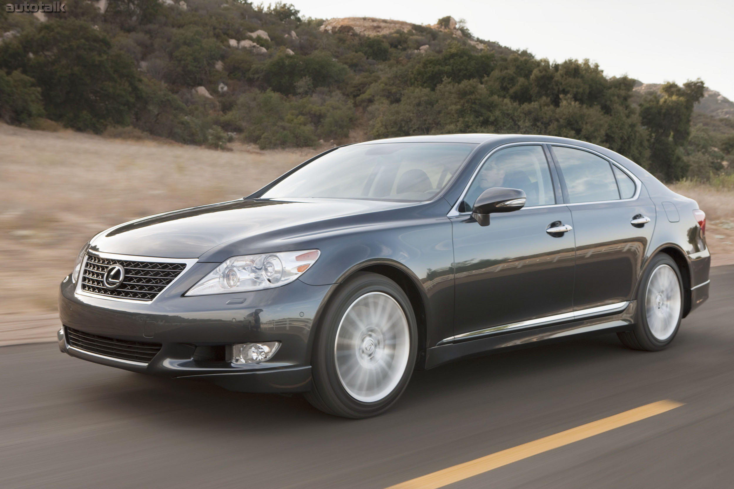 2011 Lexus LS 460 Sport