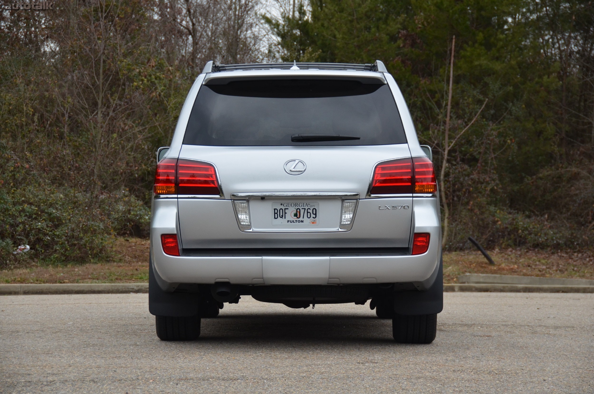 2011 Lexus LX 570 Review