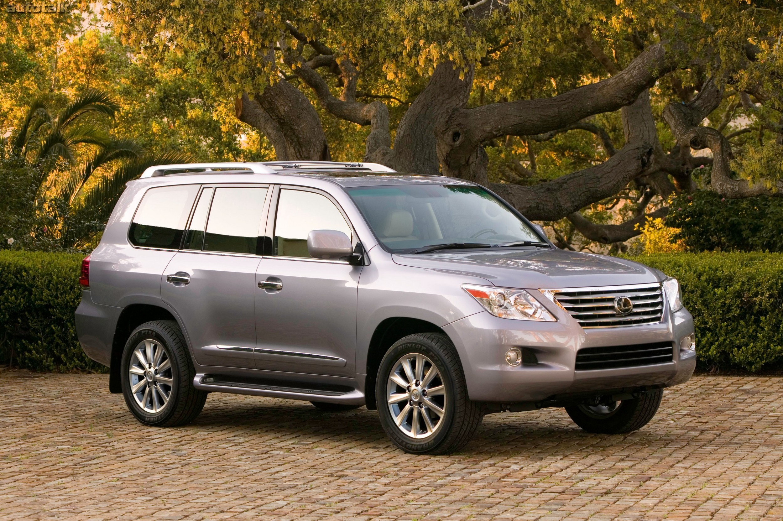 2011 Lexus LX 570
