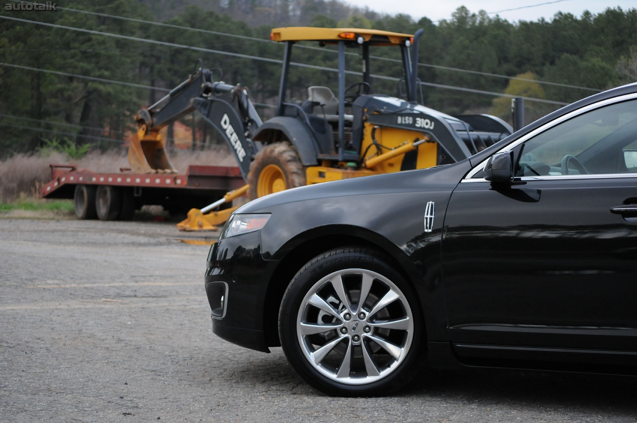 2011 Lincoln MKS Review