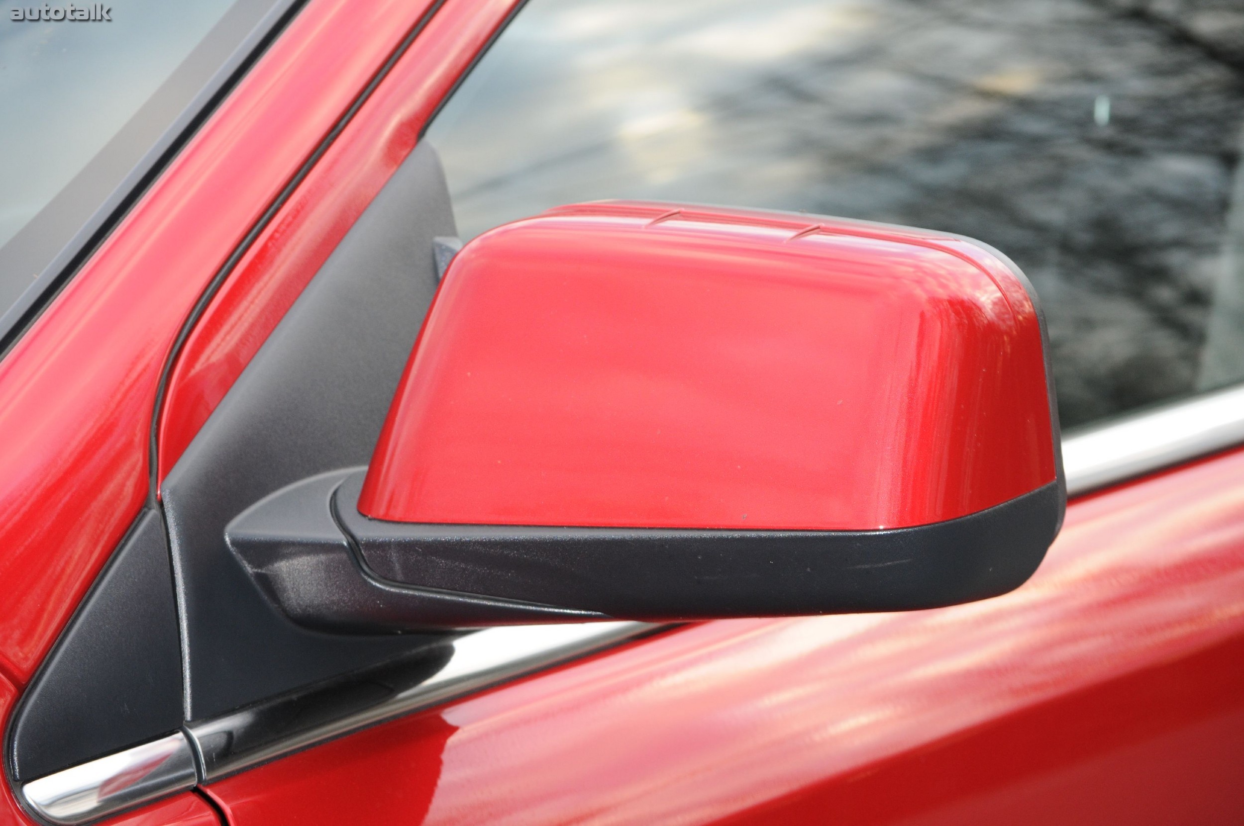 2011 Lincoln MKX Review