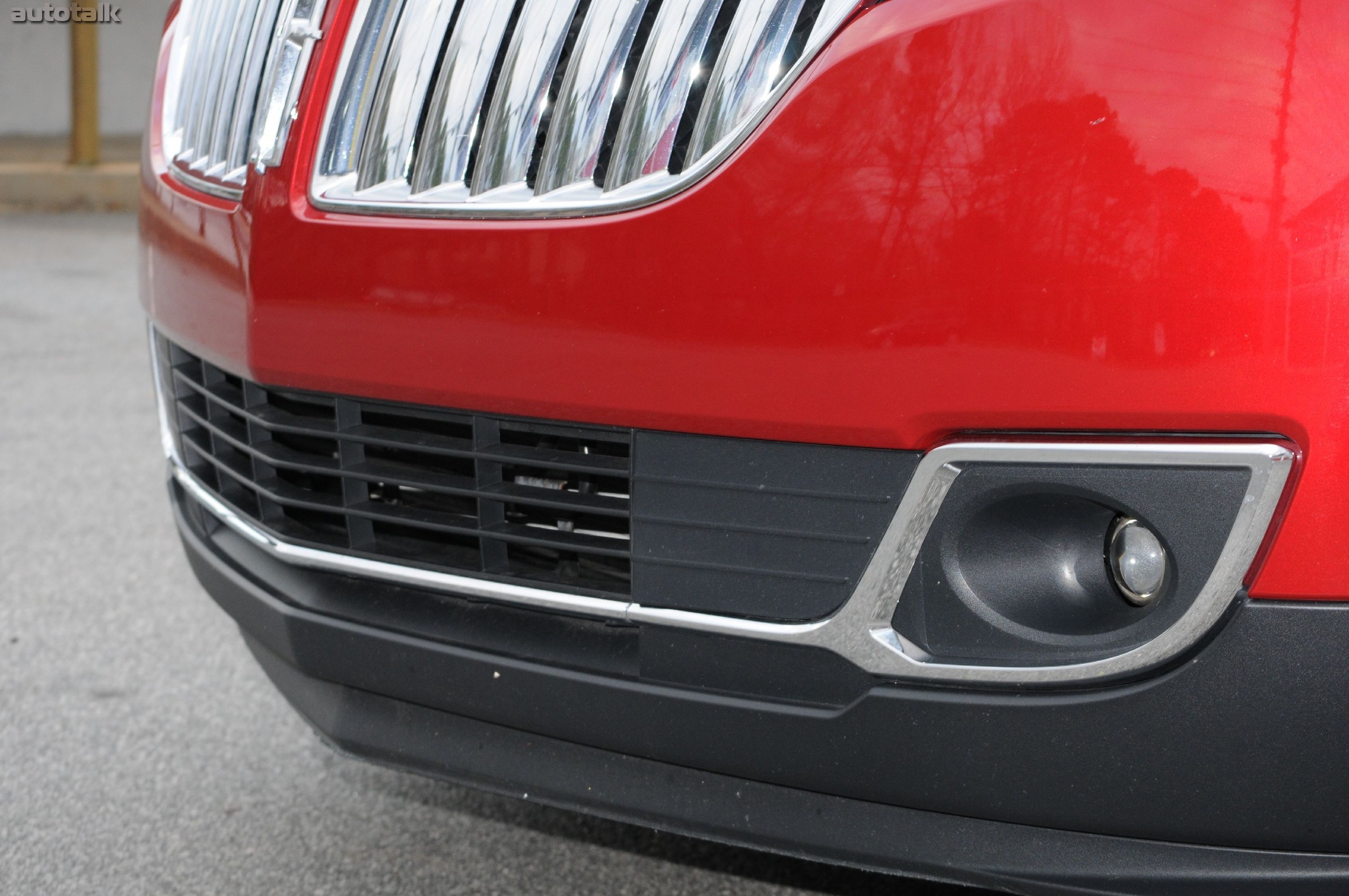 2011 Lincoln MKX Review