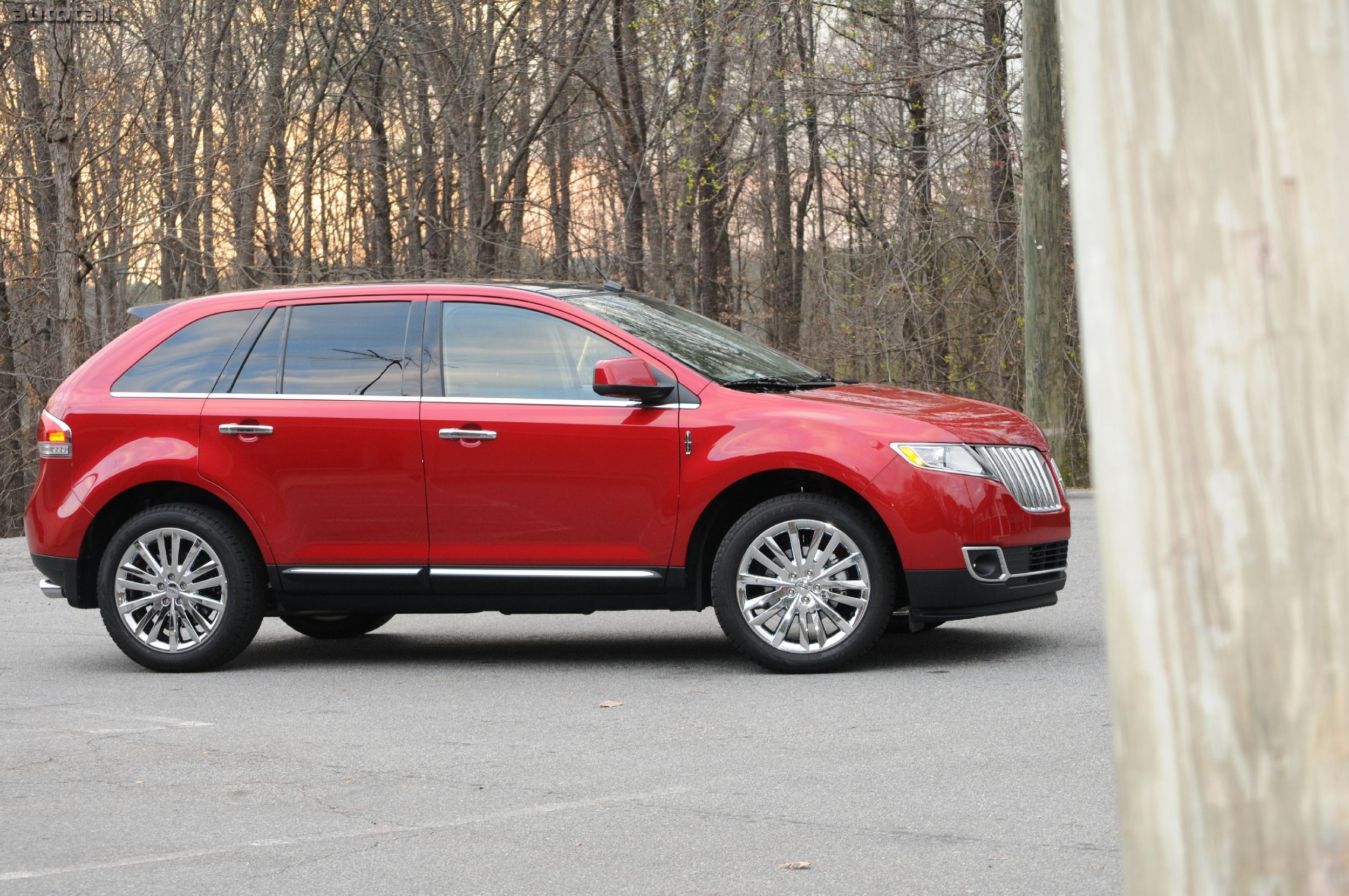 2011 Lincoln MKX Review
