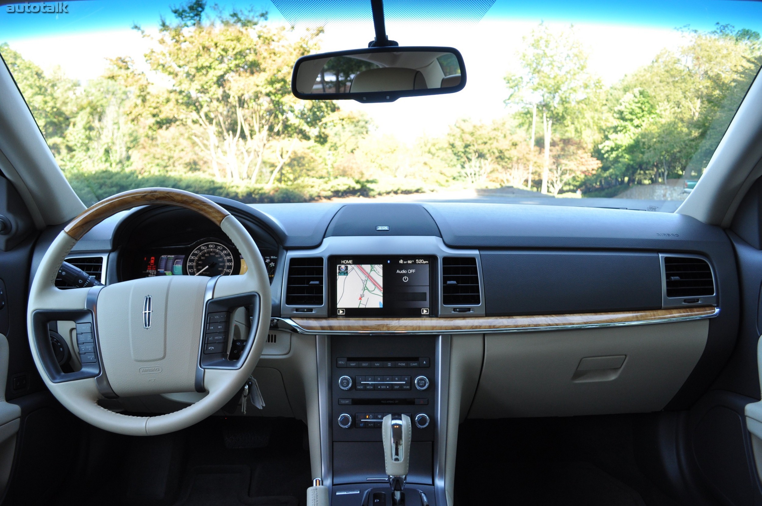 2011 Lincoln MKZ Hybrid Review