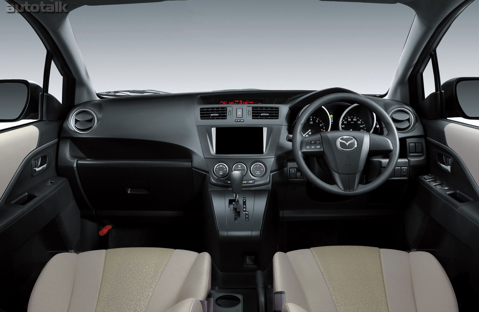 2011 Mazda Premacy AWD