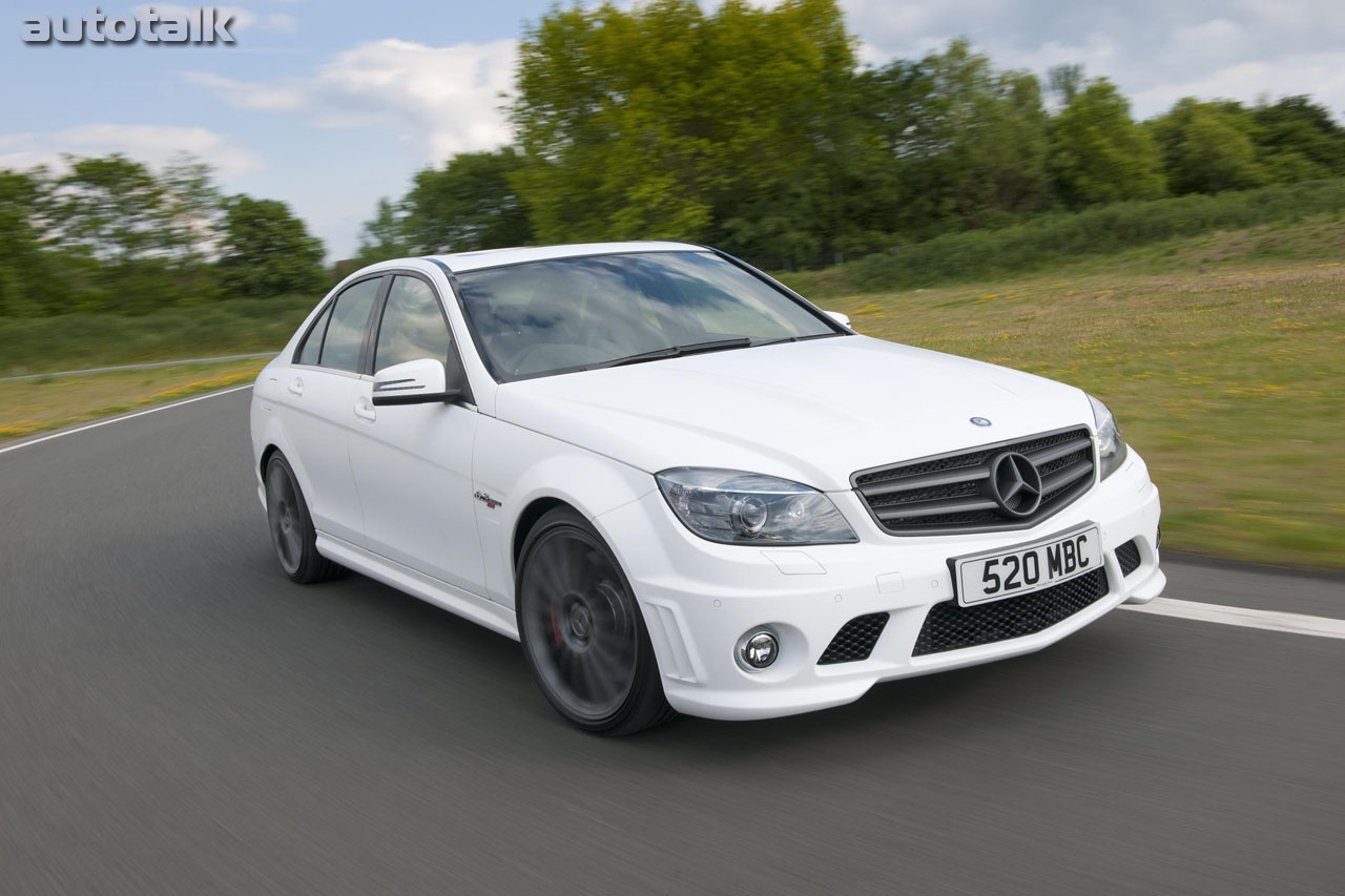 2011 Mercedes-Benz C63 AMG DR 520