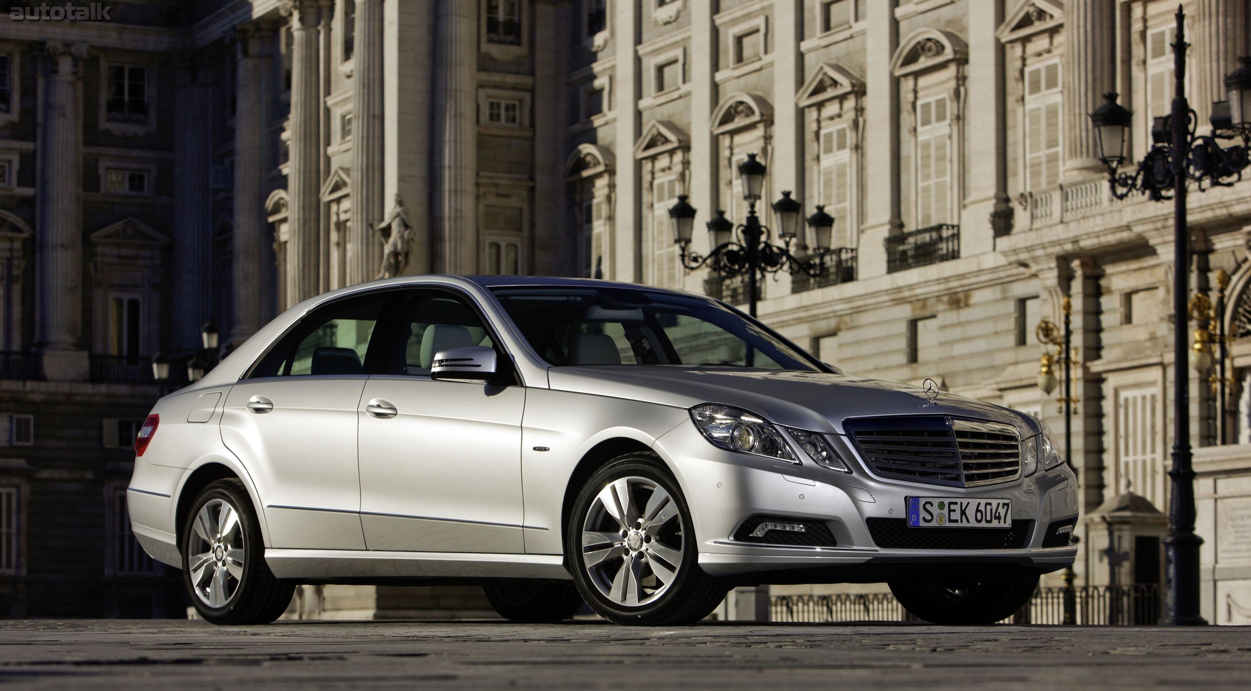 2011 Mercedes-Benz E350 BlueTEC