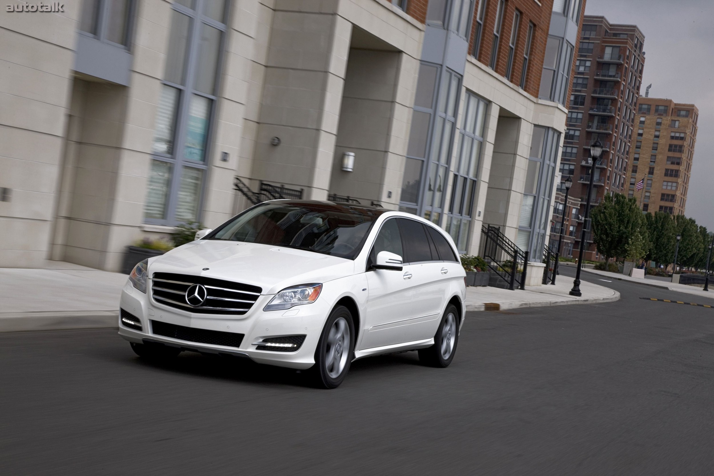 2011 Mercedes-Benz R350 BlueTEC