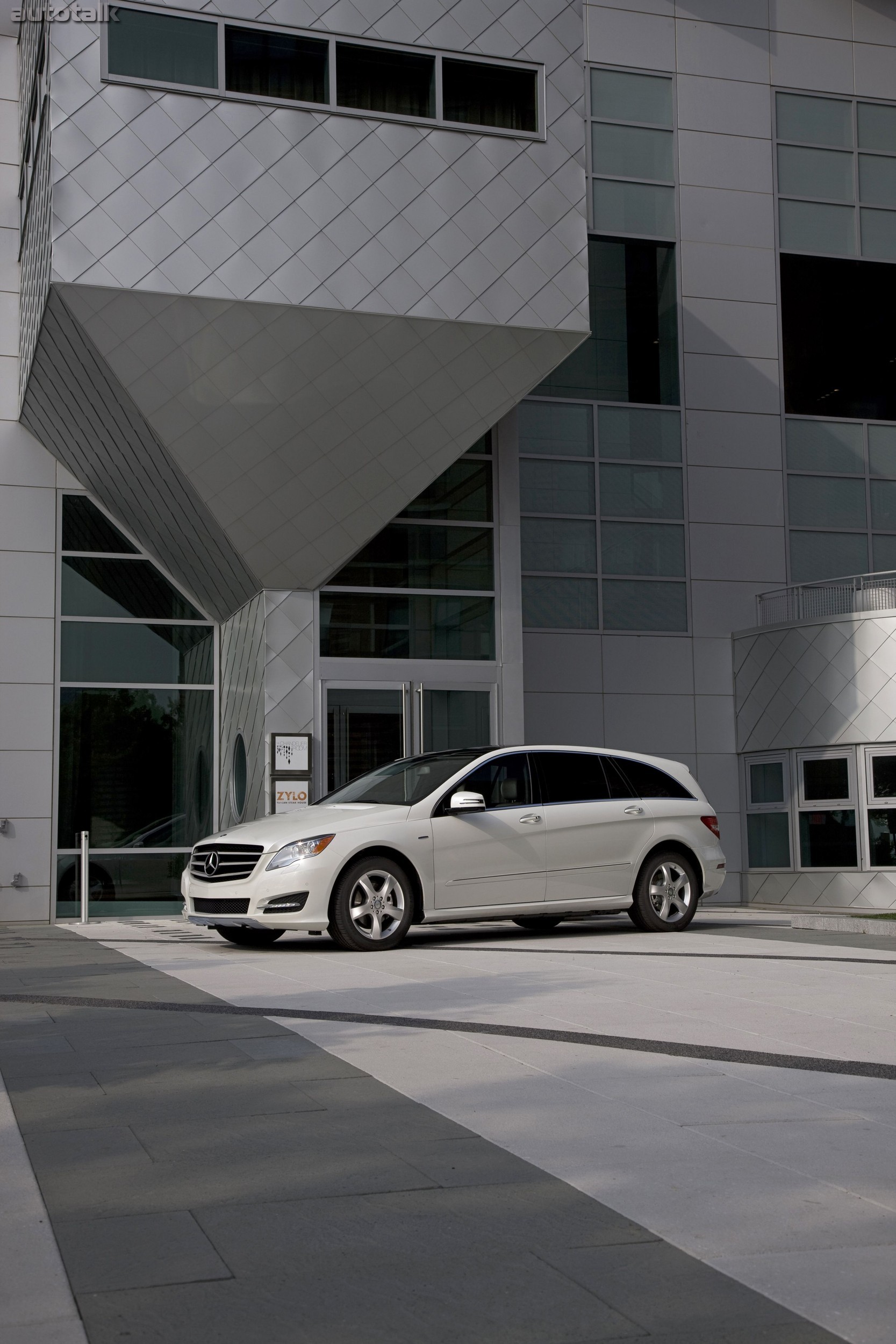 2011 Mercedes-Benz R350 BlueTEC