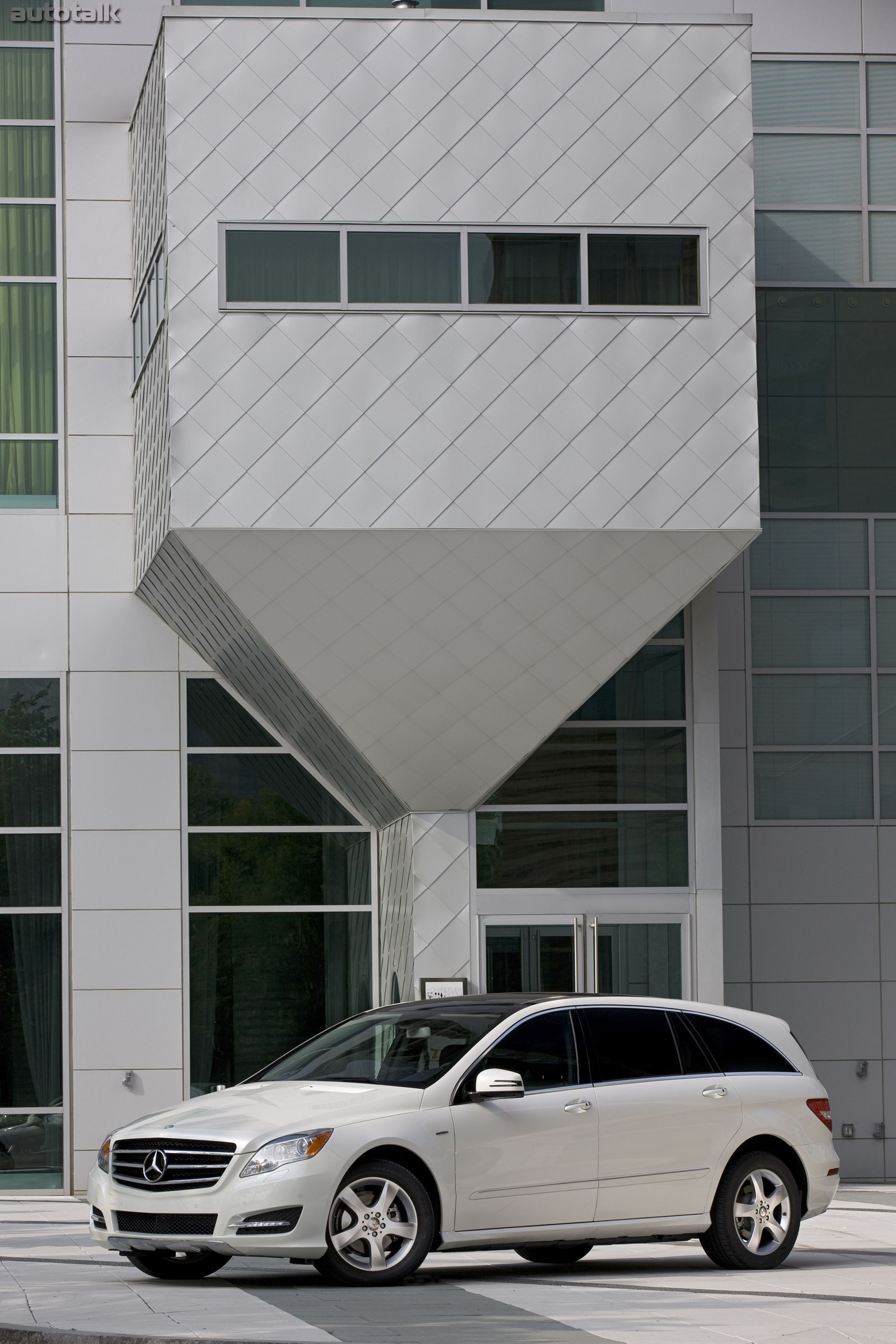 2011 Mercedes-Benz R350 BlueTEC