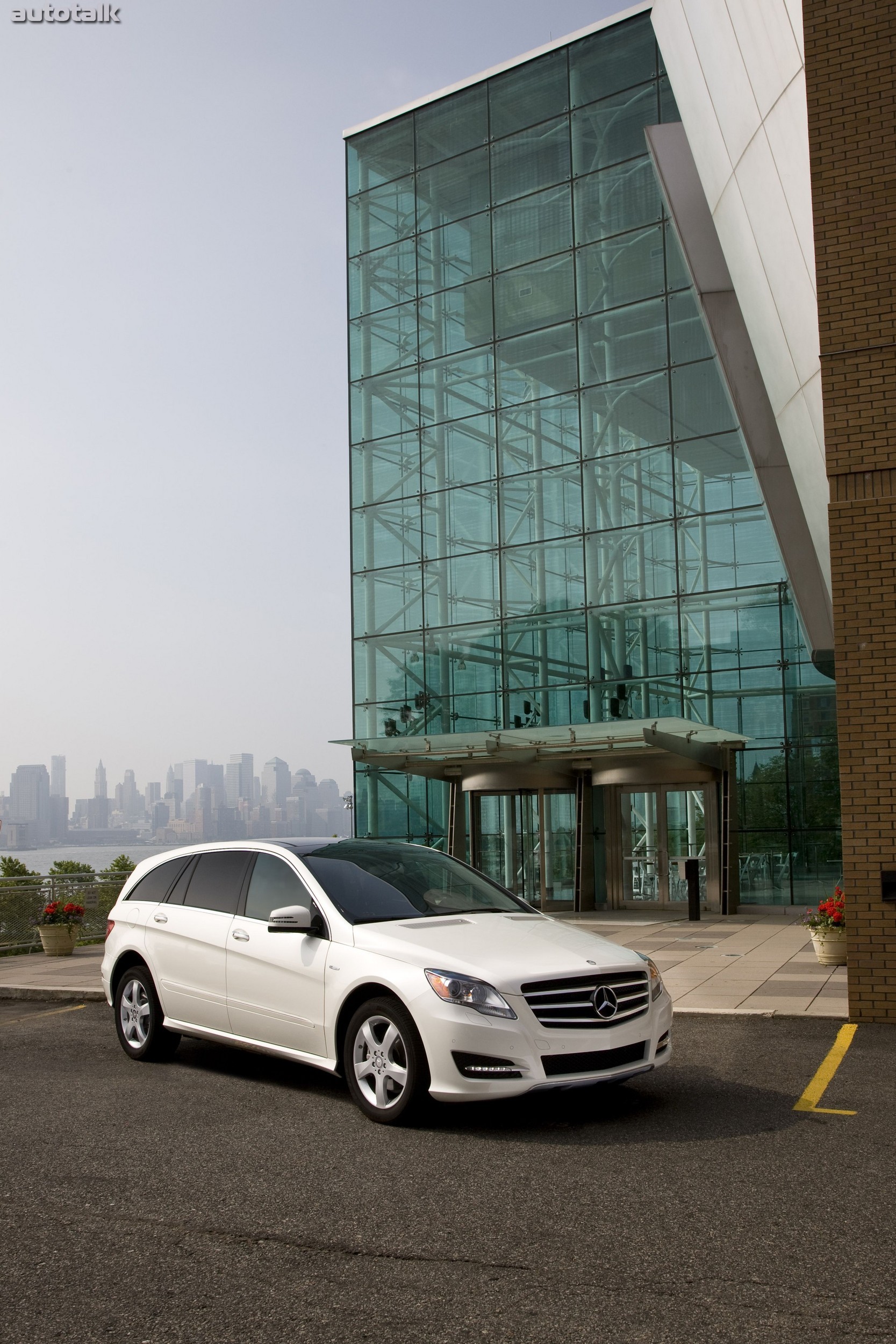 2011 Mercedes-Benz R350 BlueTEC