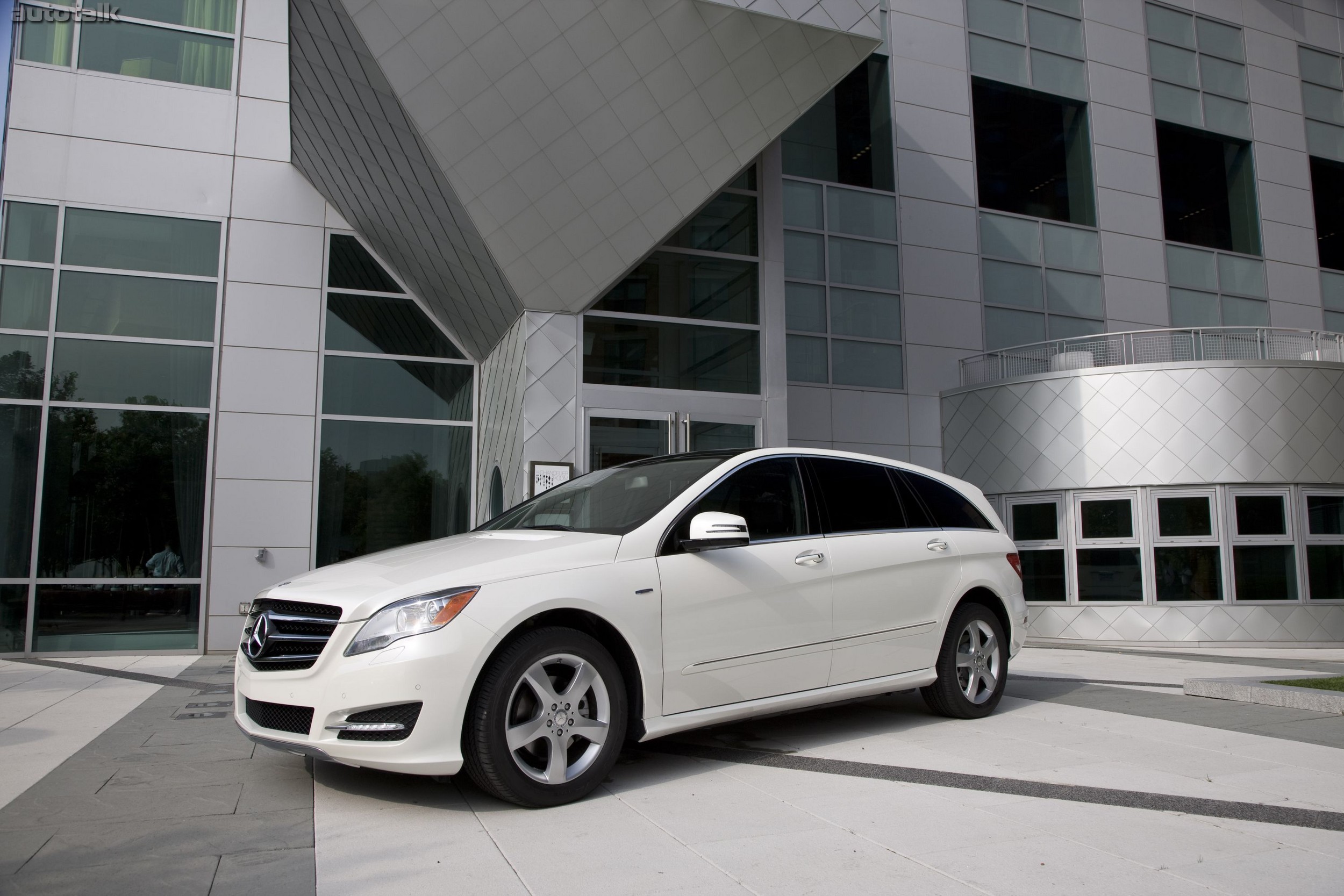 2011 Mercedes-Benz R350 BlueTEC