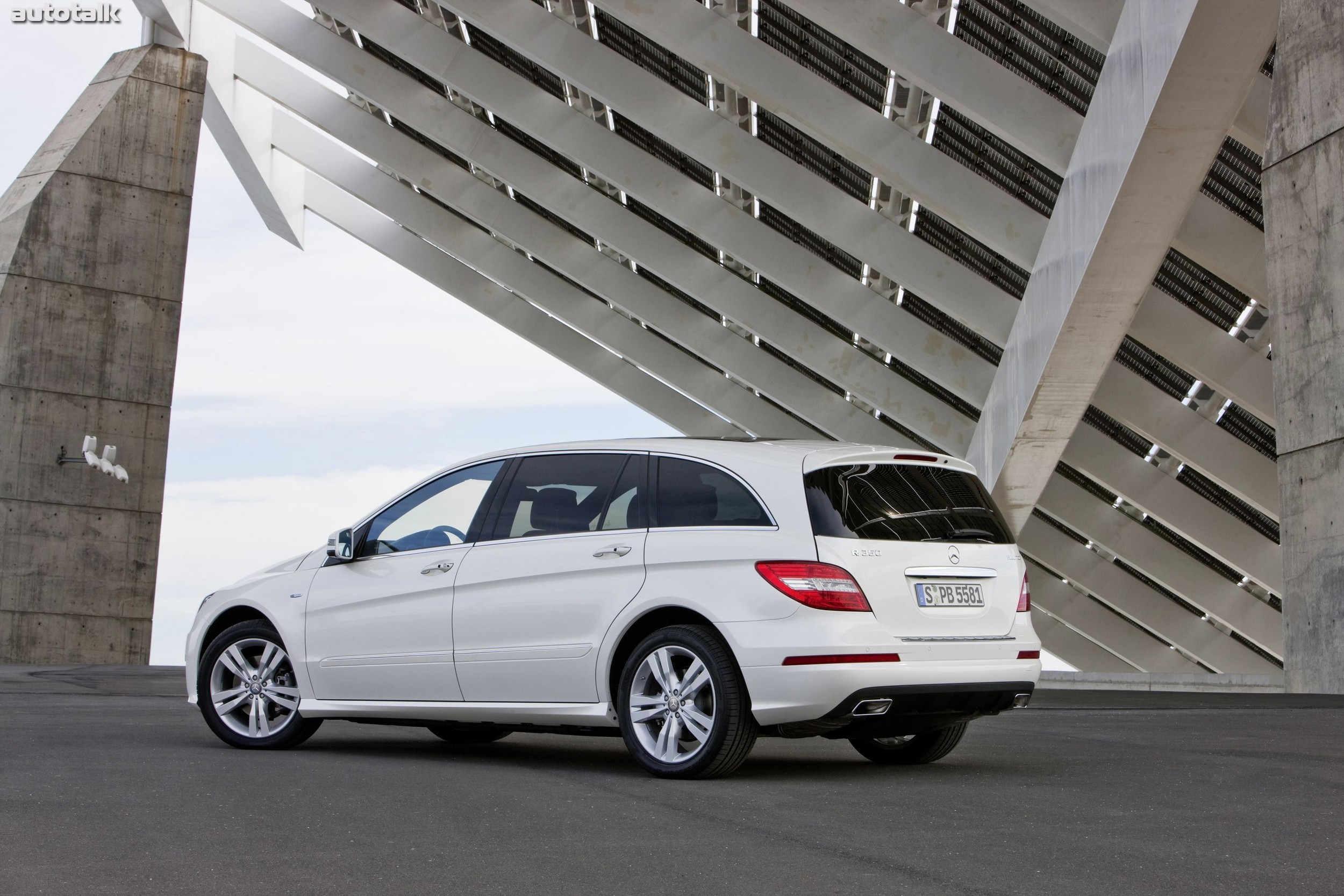 Mercedes benz r class. Mb r class. Mercedes benz r class. Mercedes-benz classe r. Mb r class.