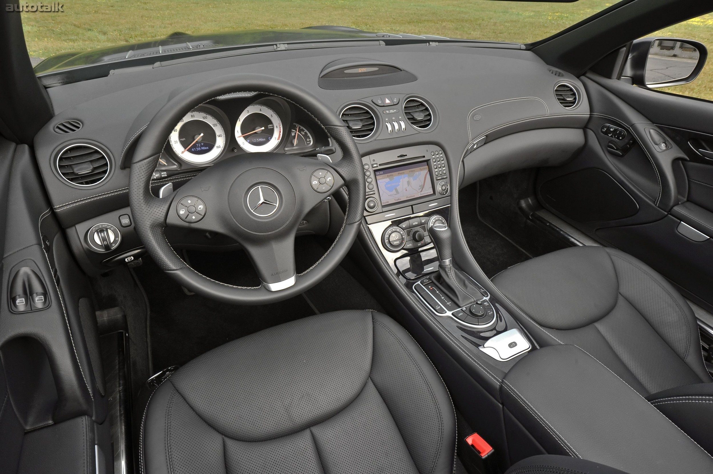 2011 Mercedes-Benz SL550 Night Edition