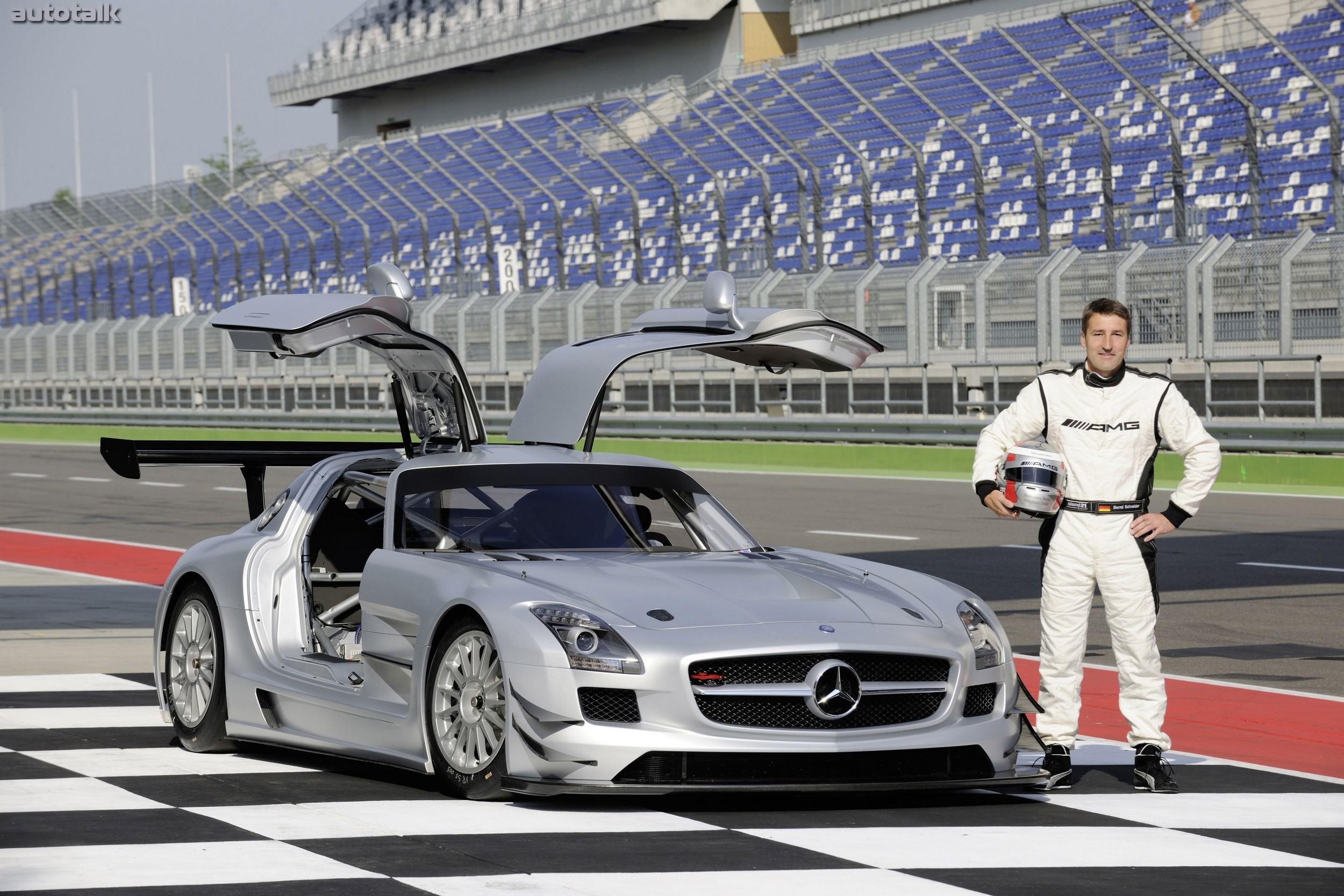 2011 Mercedes-Benz SLS AMG GT3