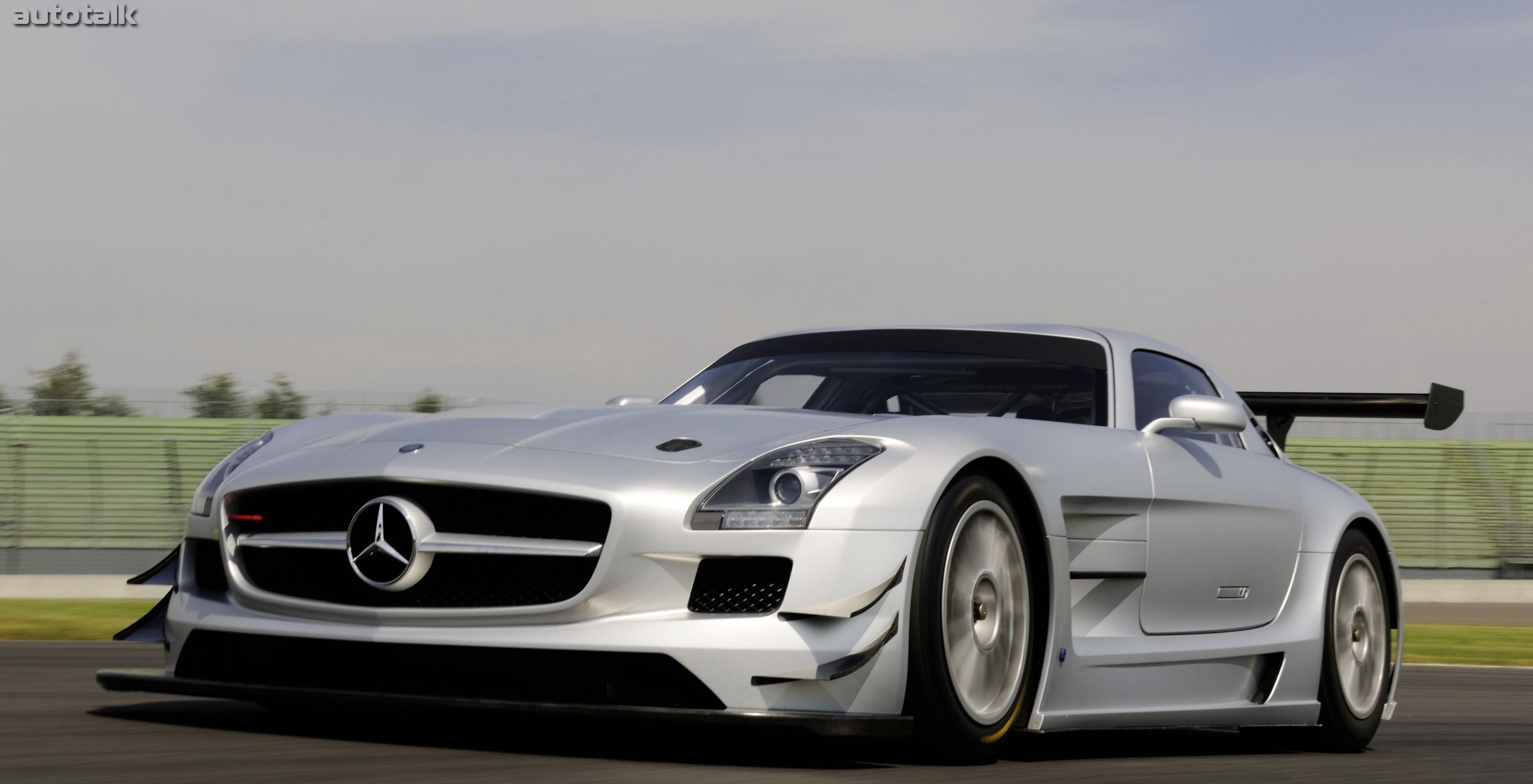 2011 Mercedes-Benz SLS AMG GT3