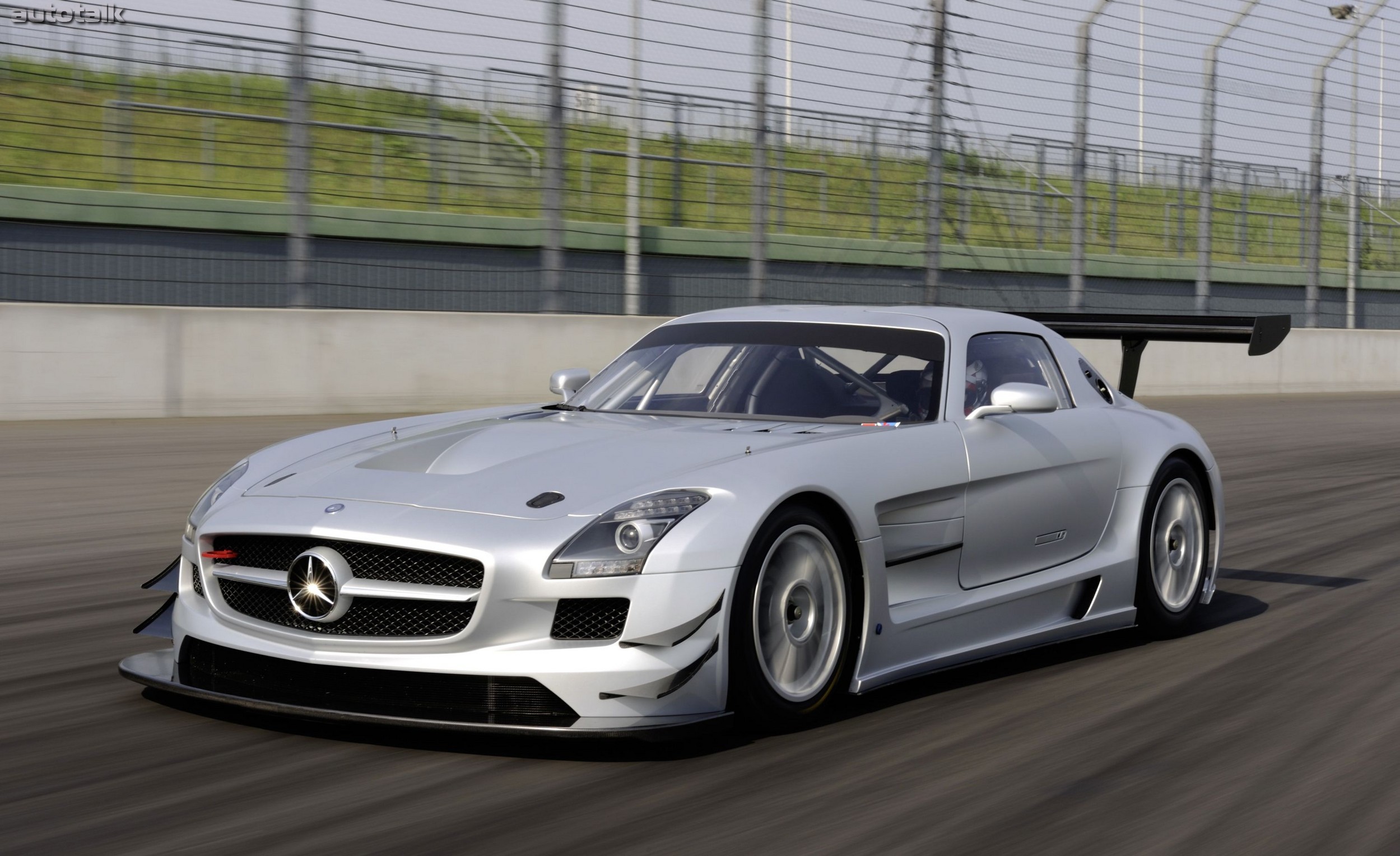 2011 Mercedes-Benz SLS AMG GT3