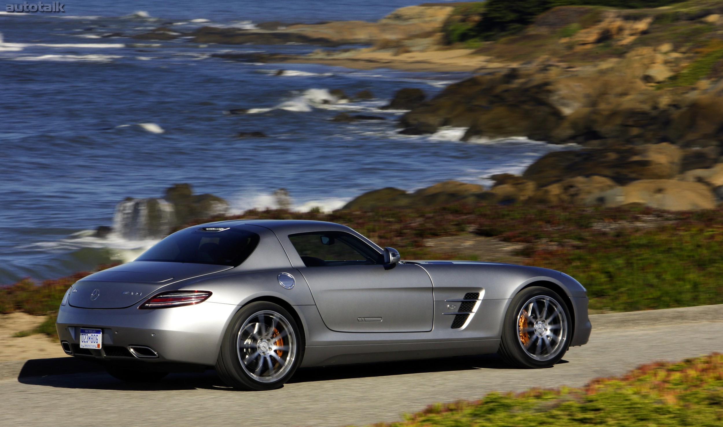 2011 Mercedes-Benz SLS AMG