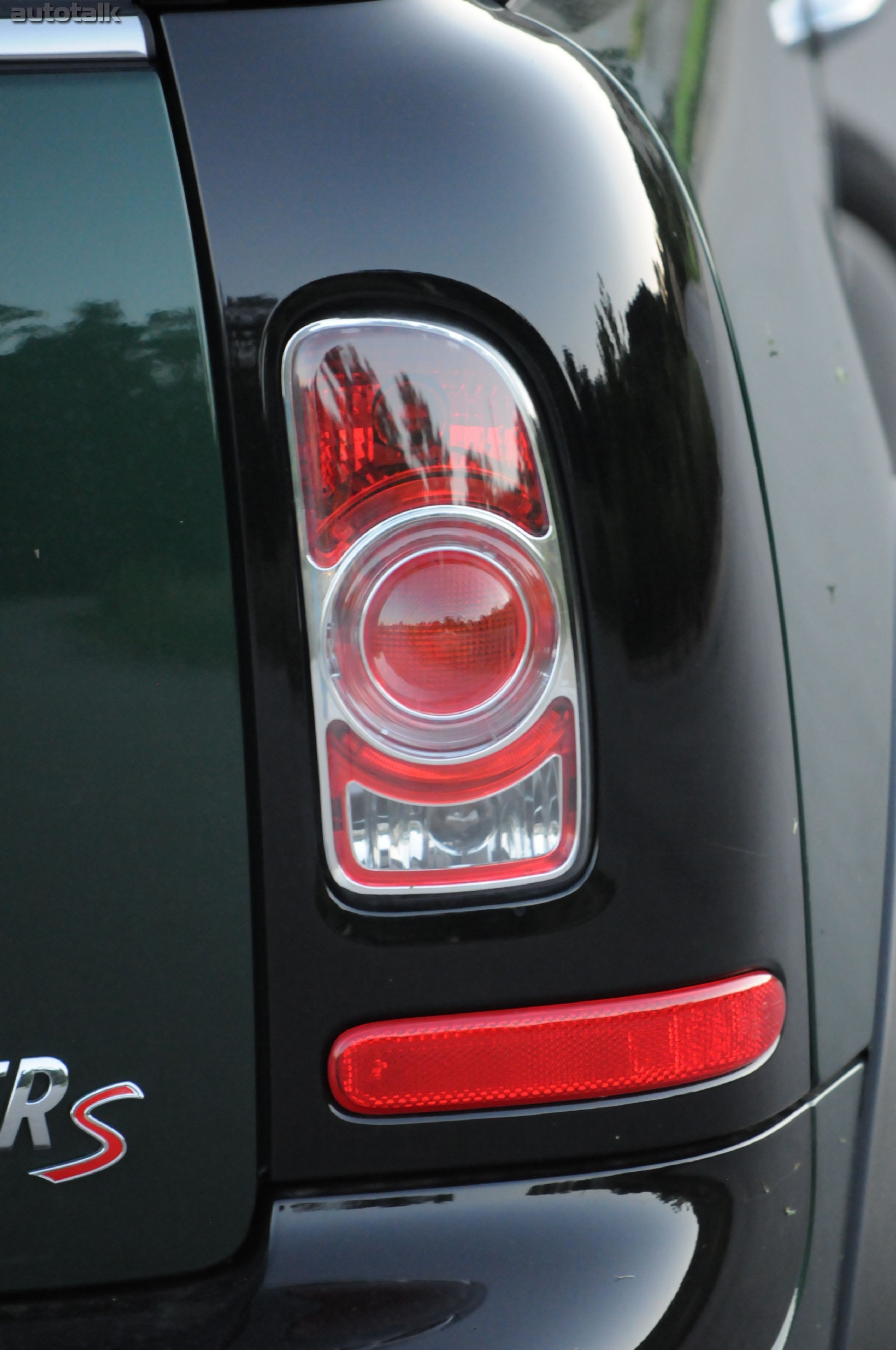 2011 MINI Cooper S Clubman Review