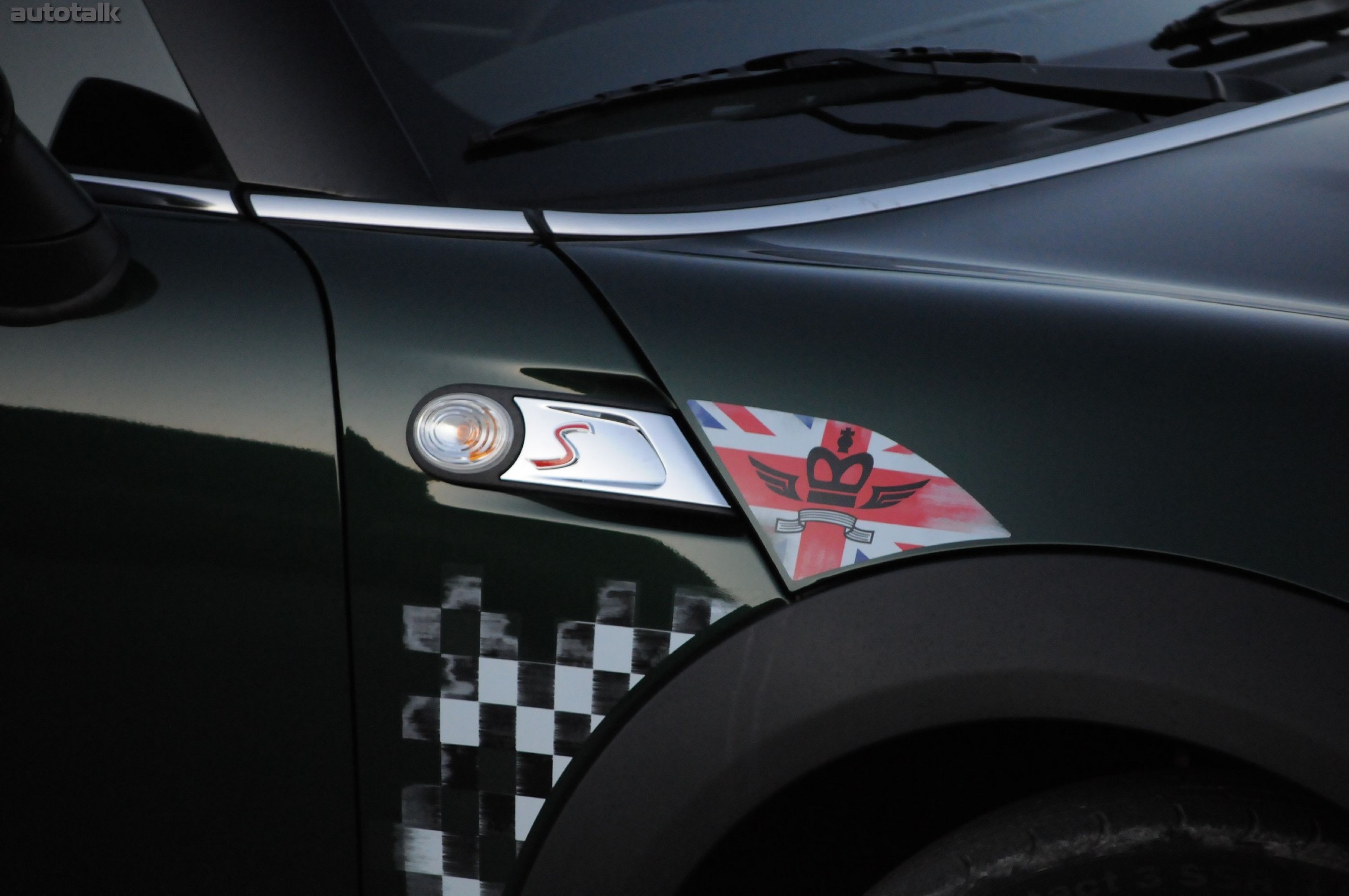 2011 MINI Cooper S Clubman Review