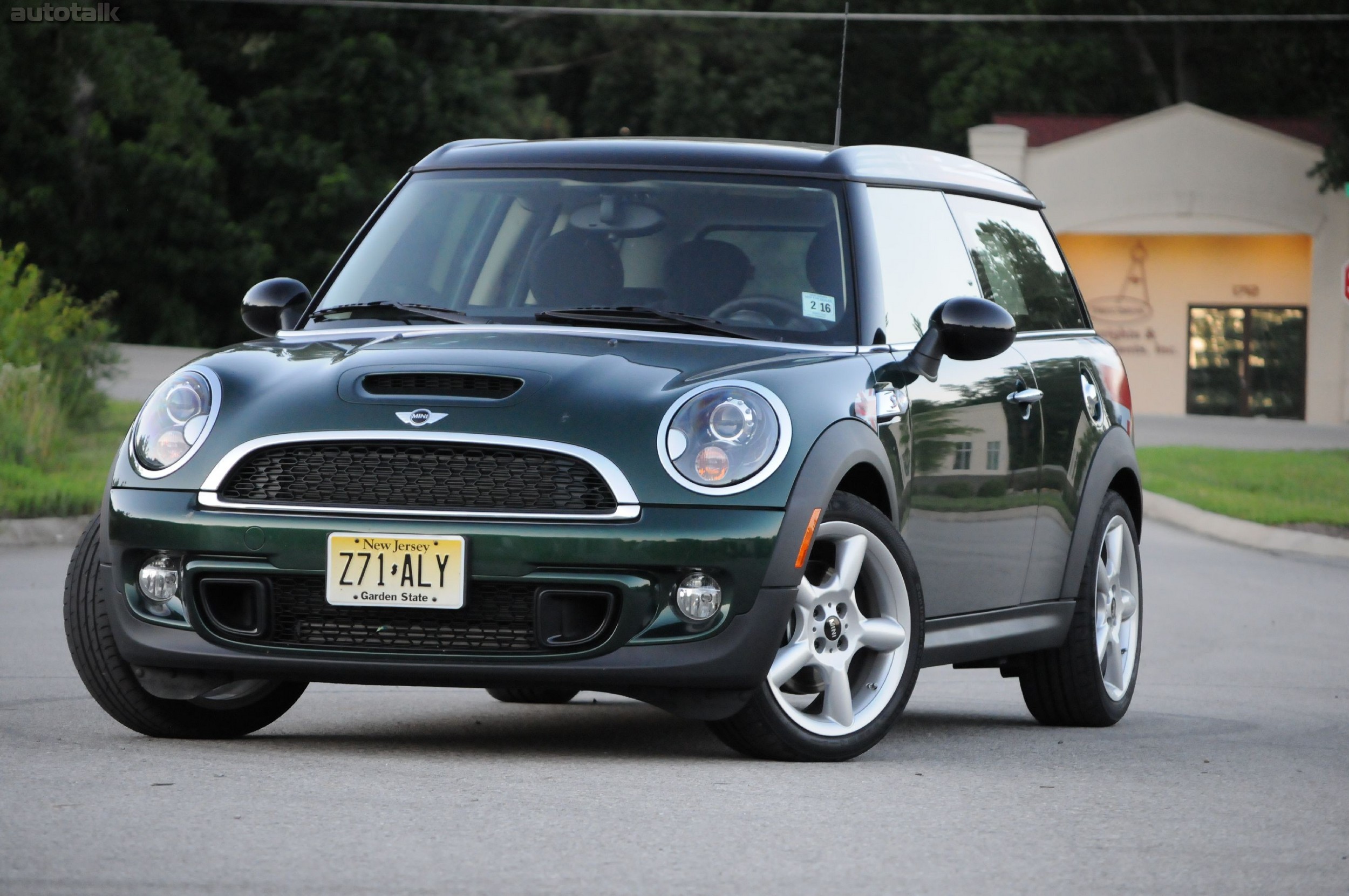 2011 MINI Cooper S Clubman Review