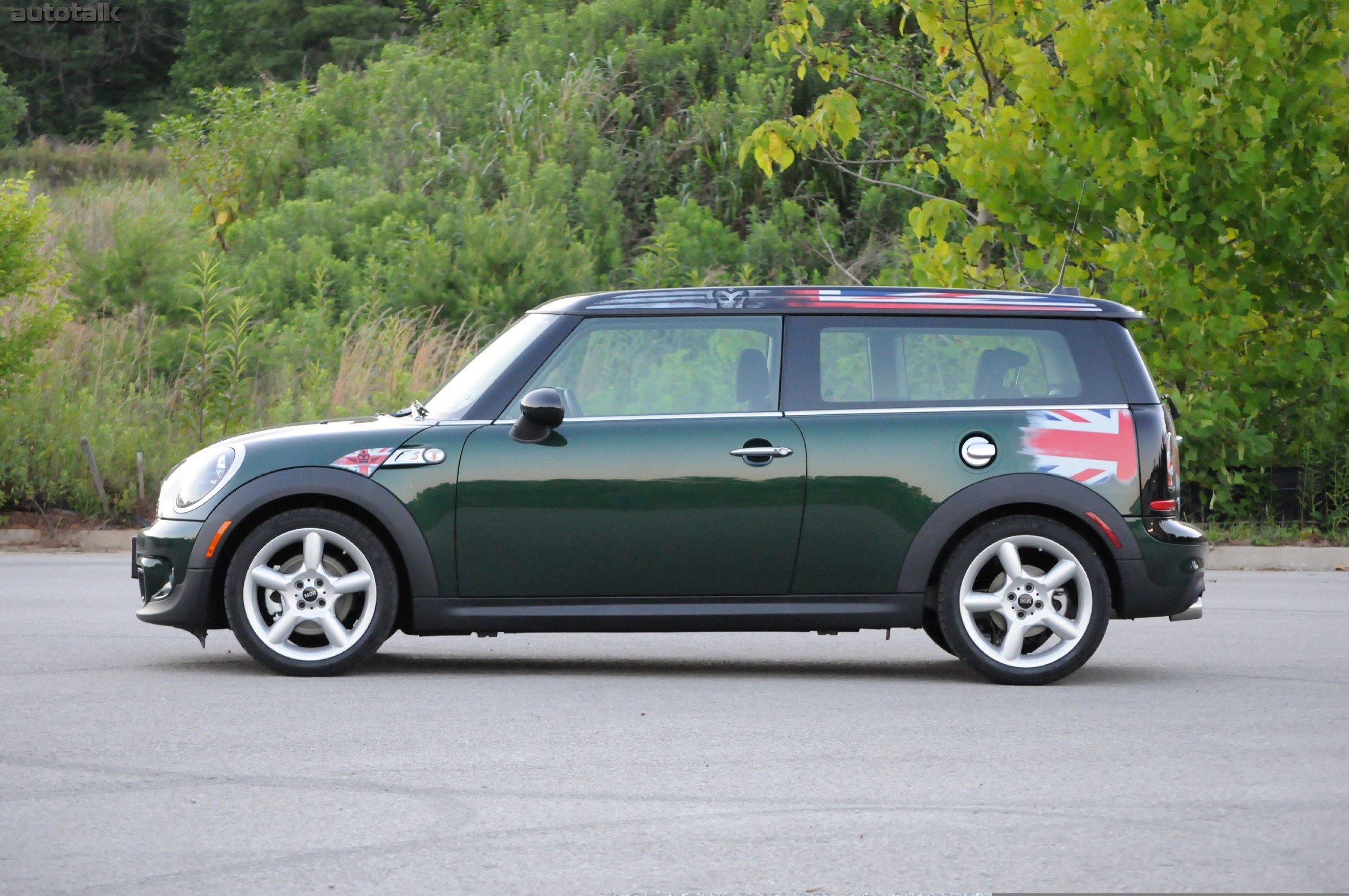 2011 MINI Cooper S Clubman Review