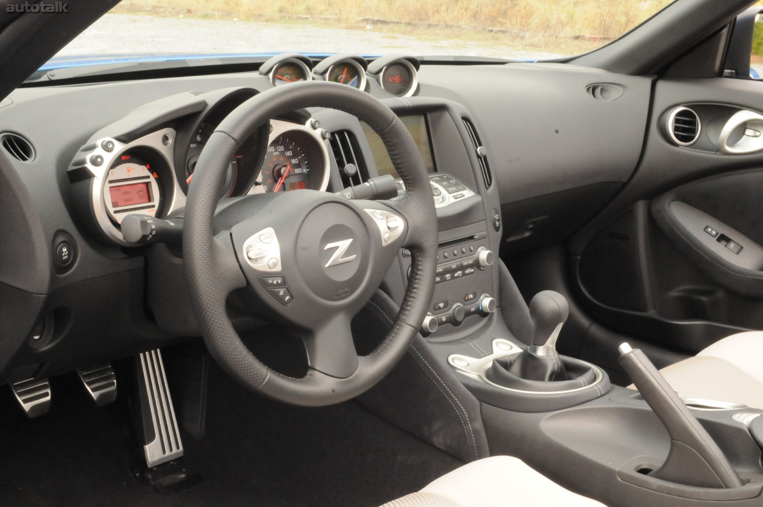 2011 Nissan 370Z Roadster Review