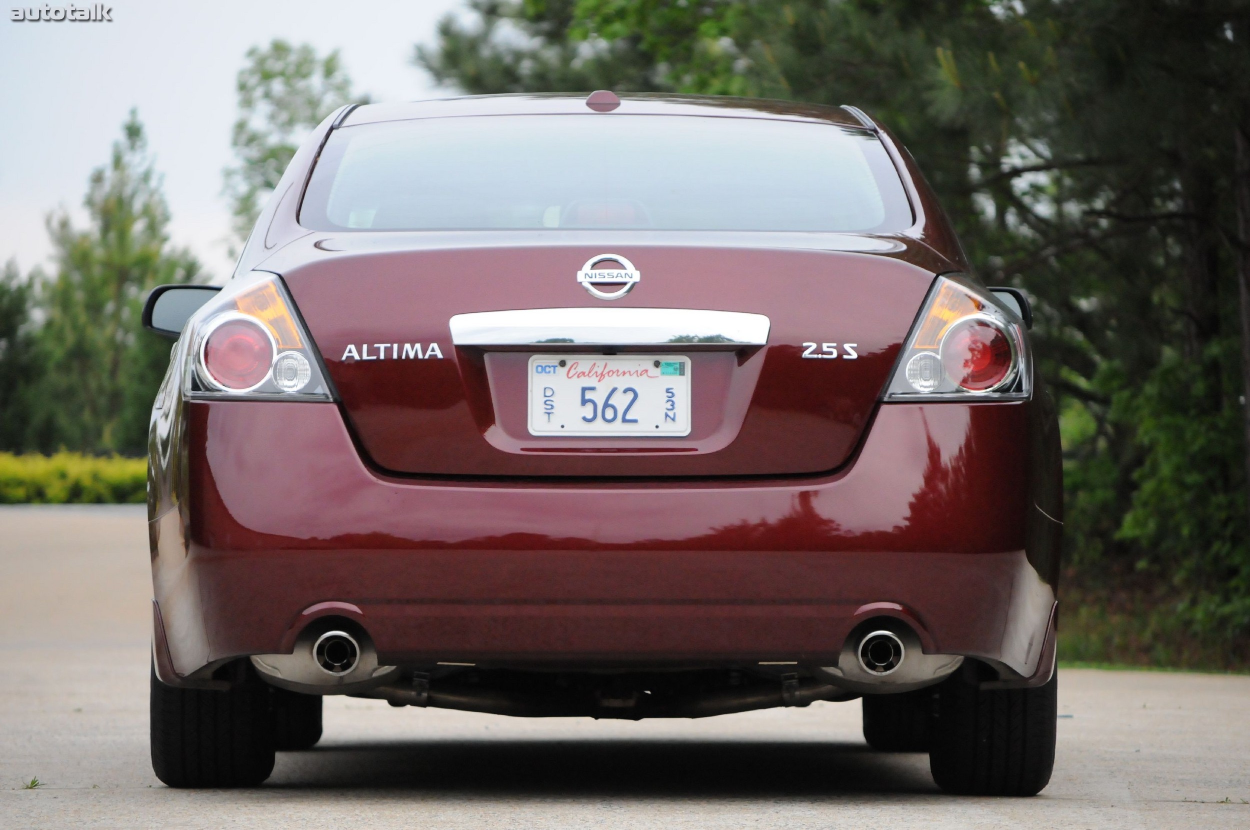 2011 Nissan Altima Review