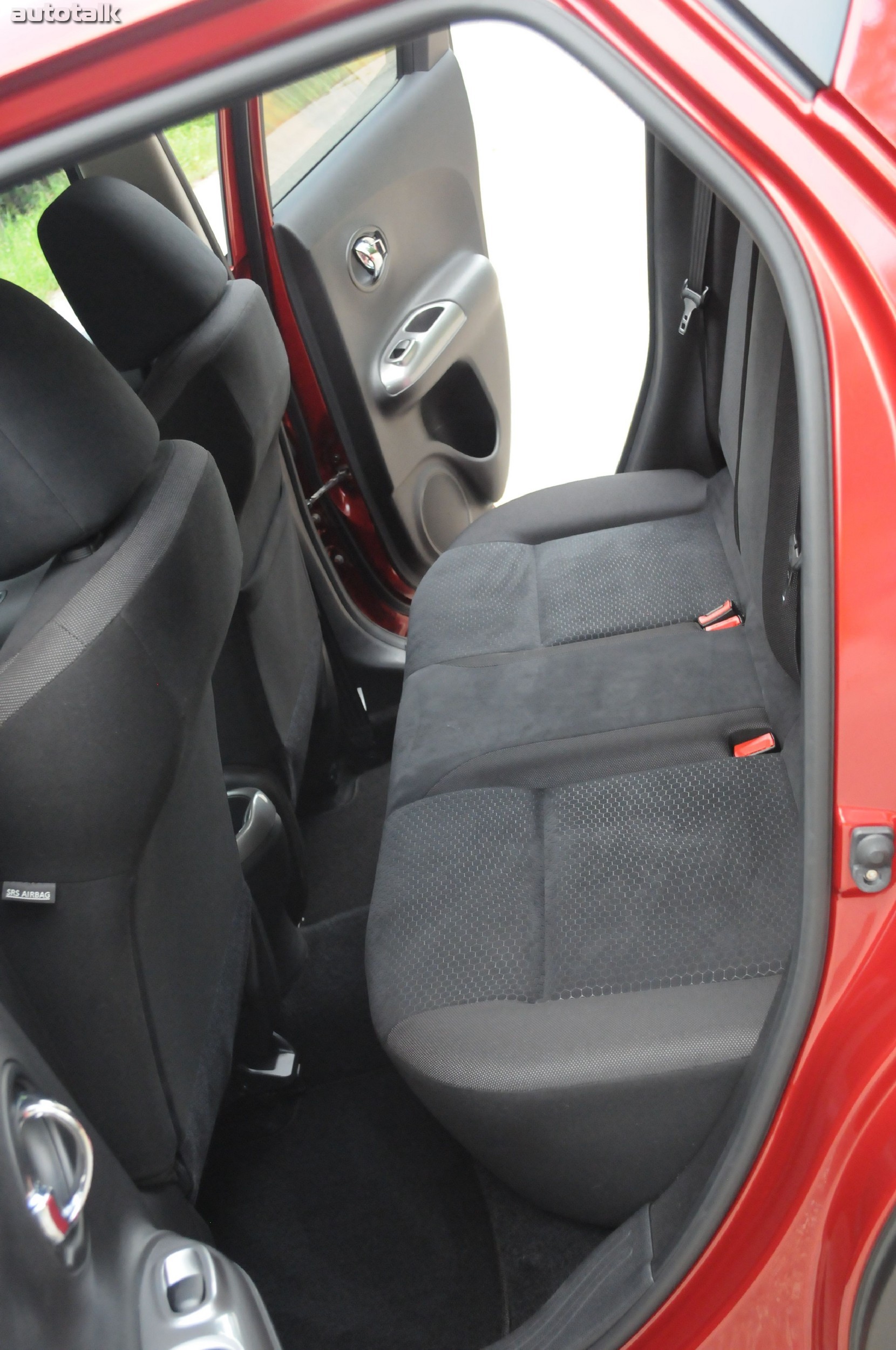 2011 Nissan Juke Review