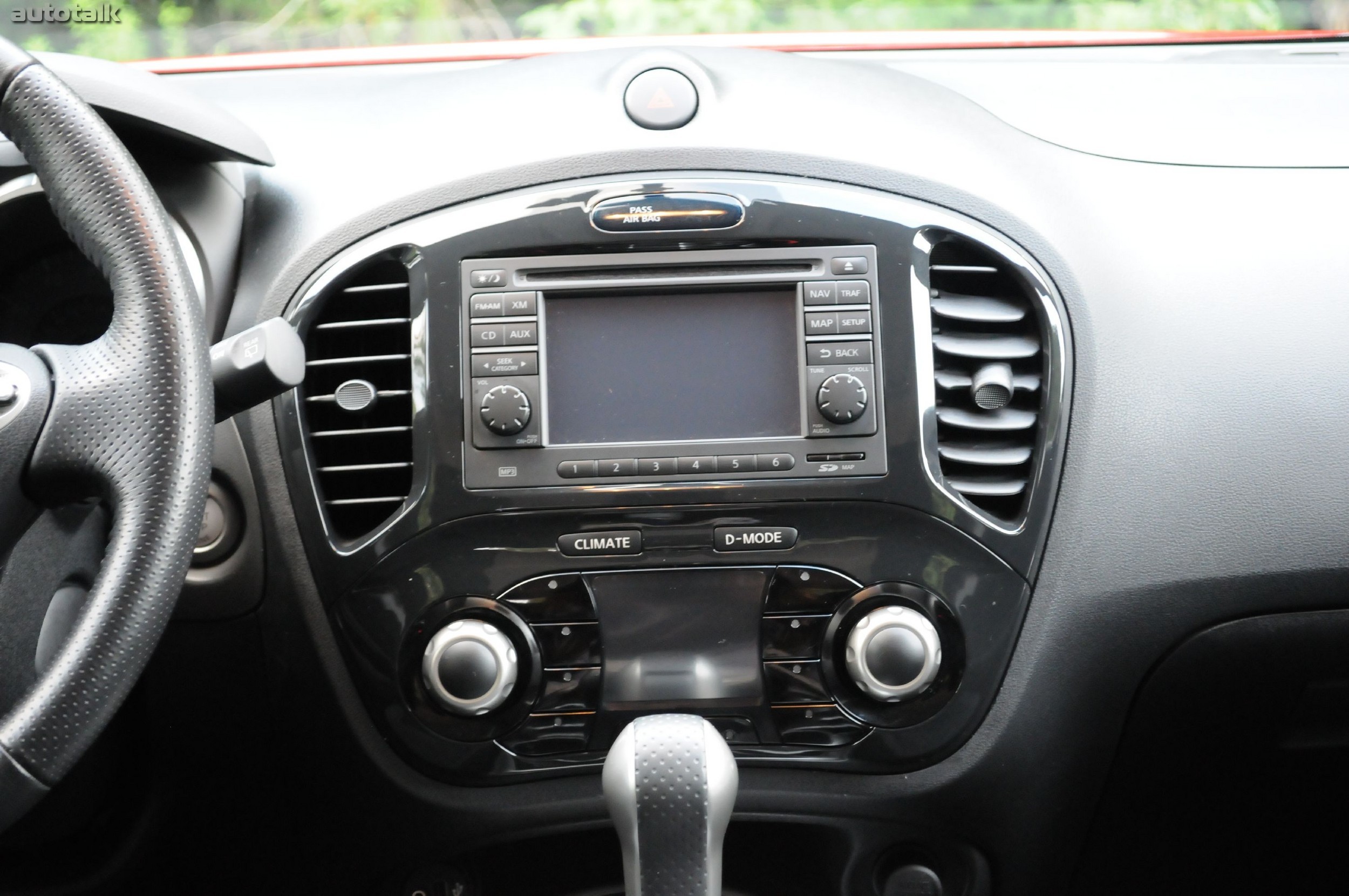 2011 Nissan Juke Review