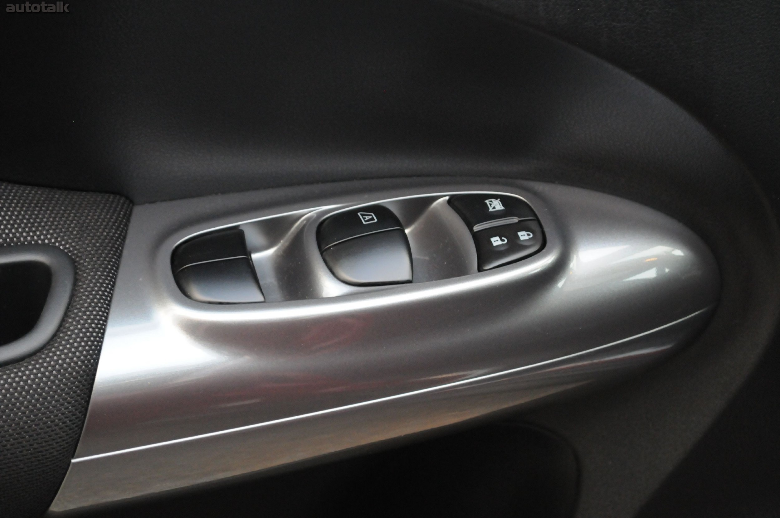 2011 Nissan Juke Review